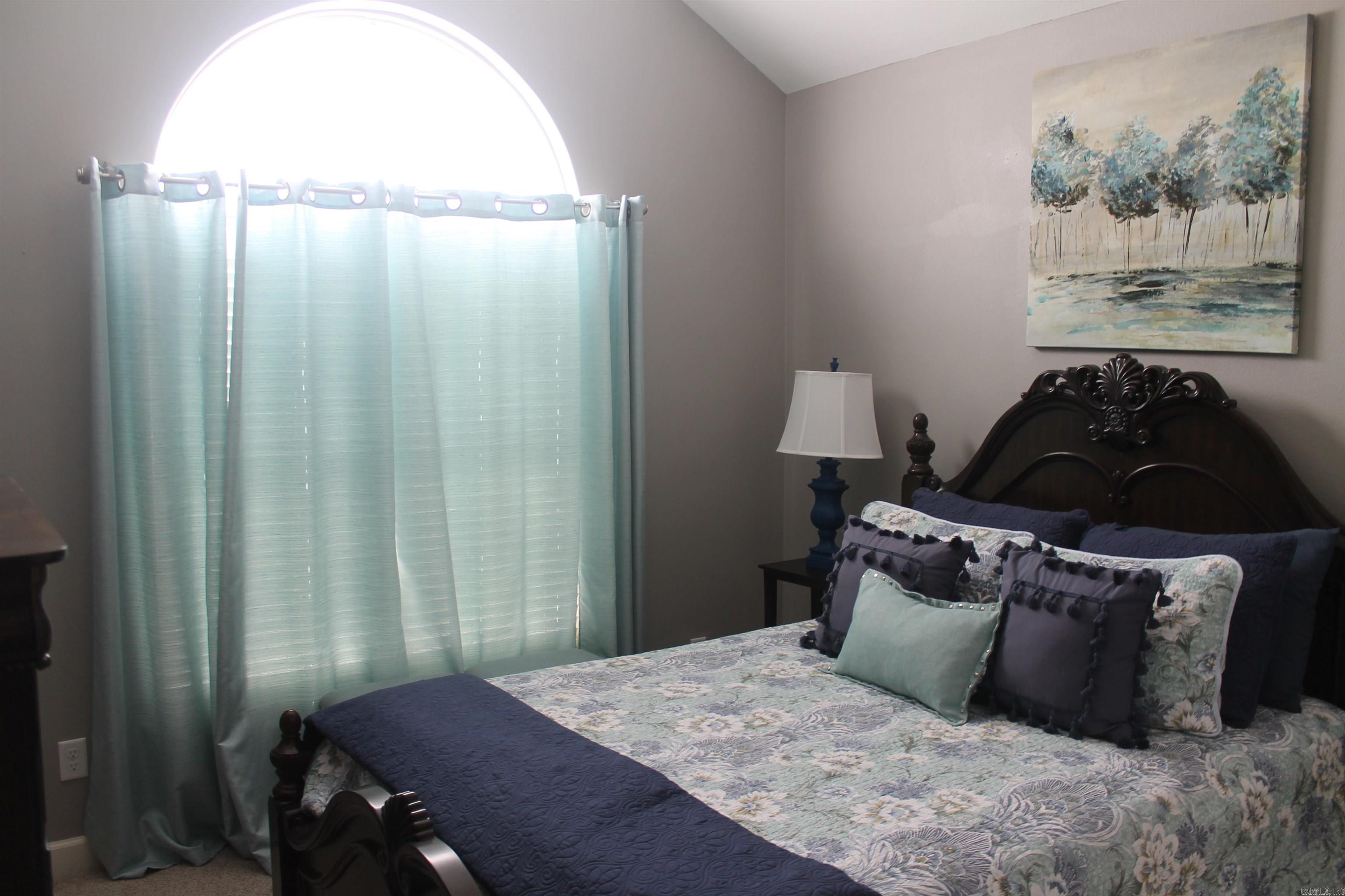 SUNSET VALLEY - Residential