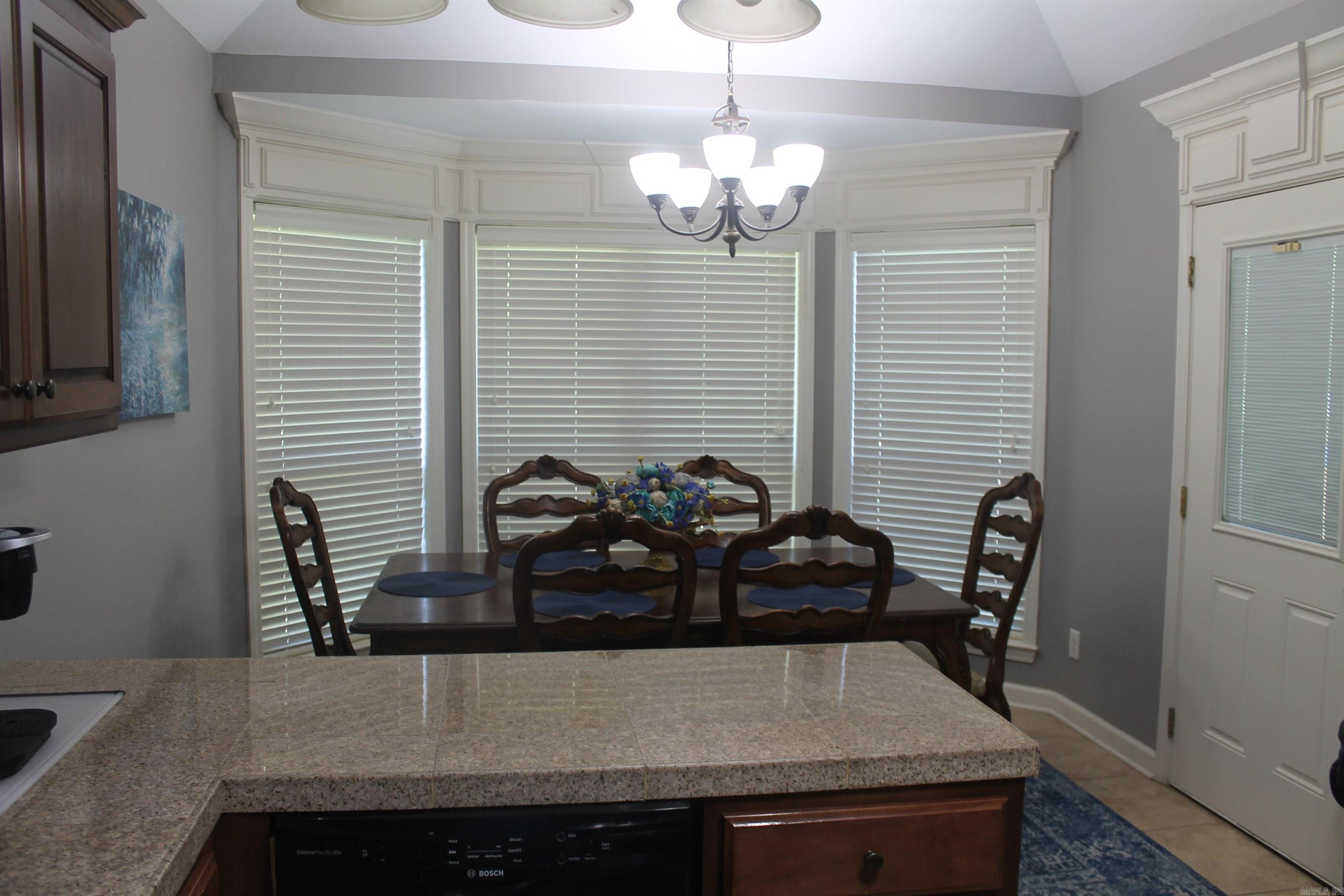 SUNSET VALLEY - Residential