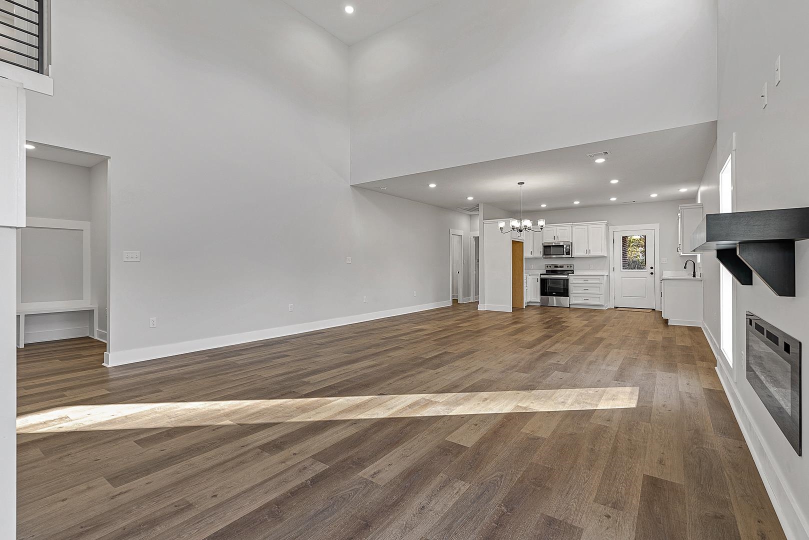 PROSPECT VILLAGE - Residential