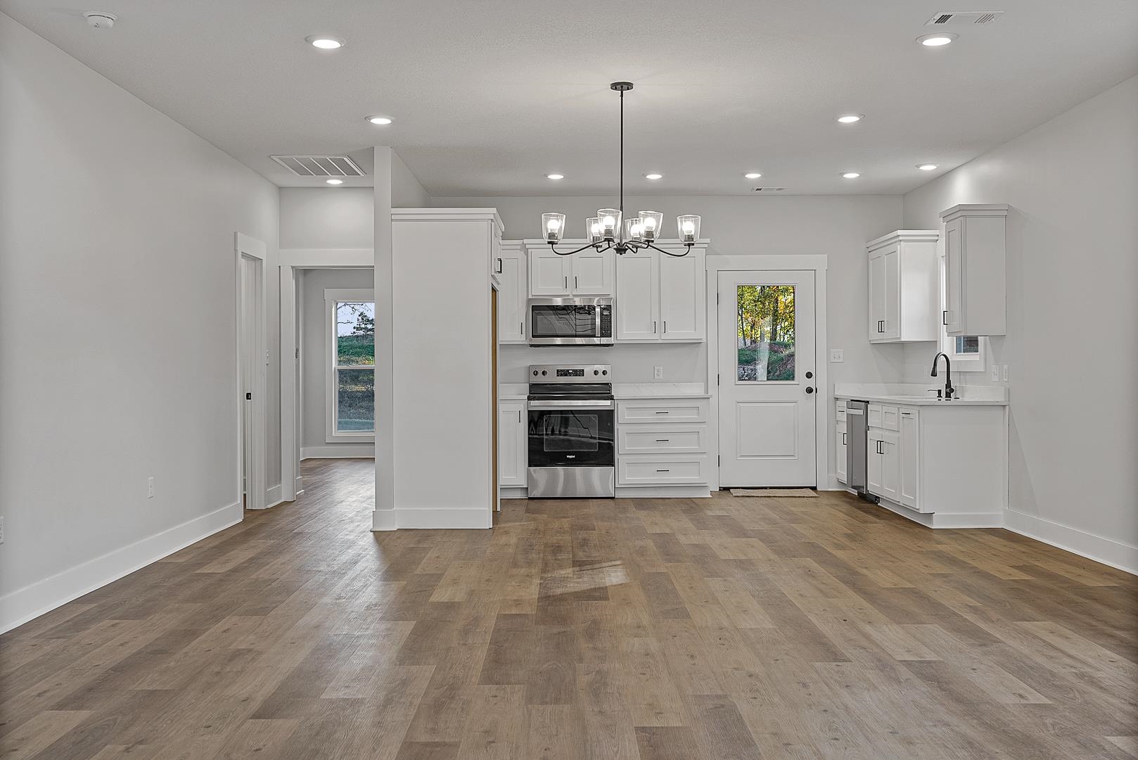 PROSPECT VILLAGE - Residential