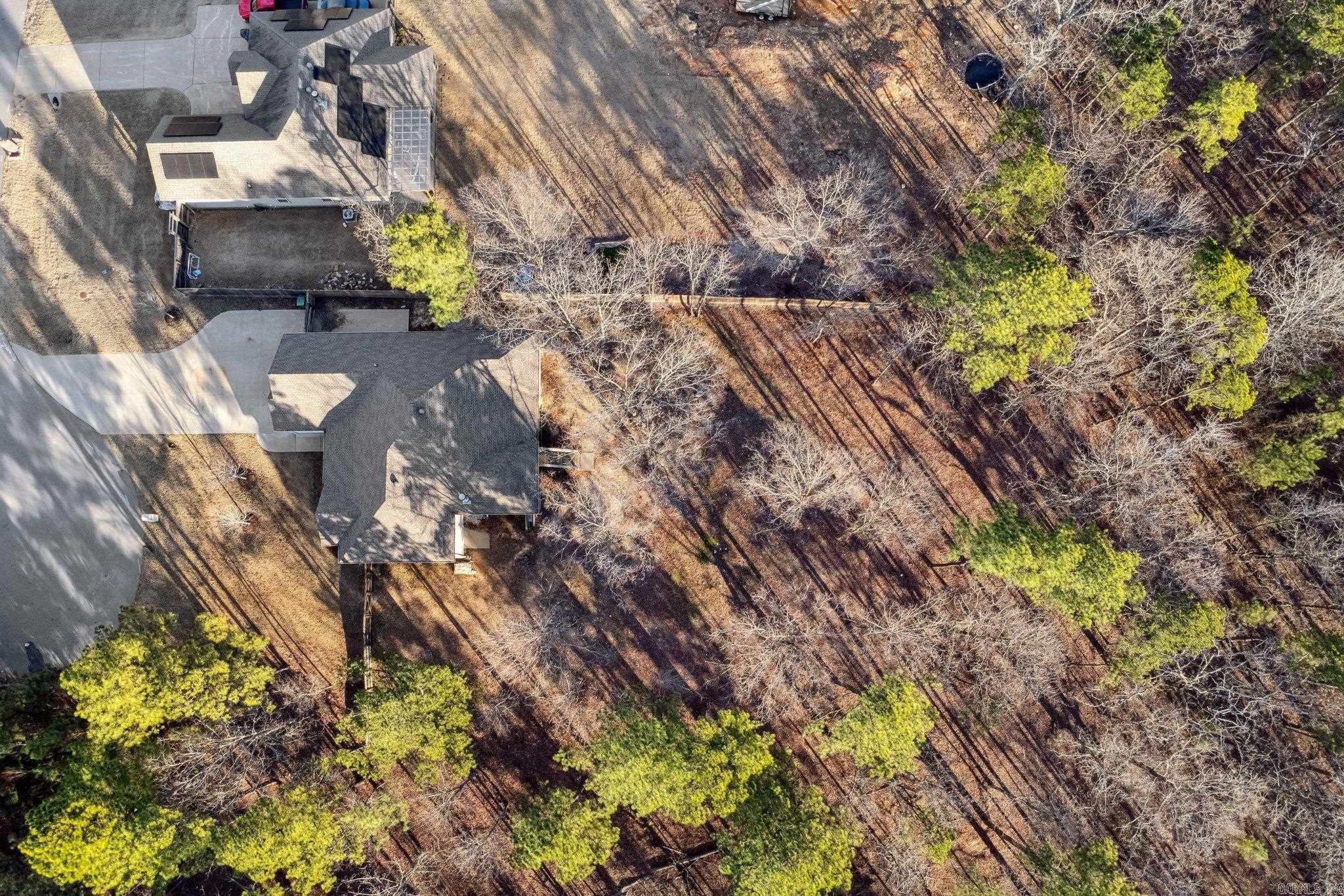 PINEWOOD ESTATES - Residential