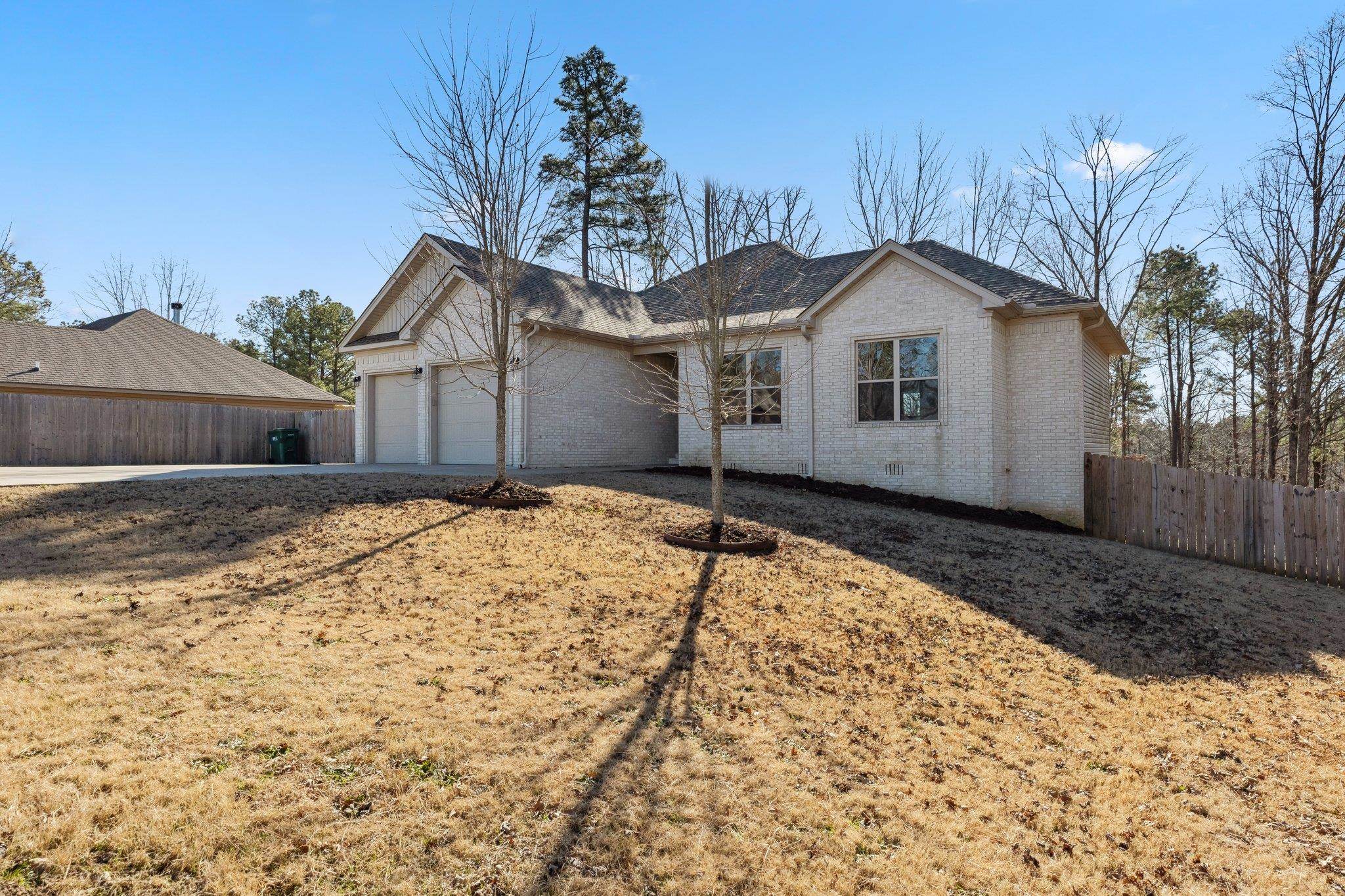 PINEWOOD ESTATES - Residential