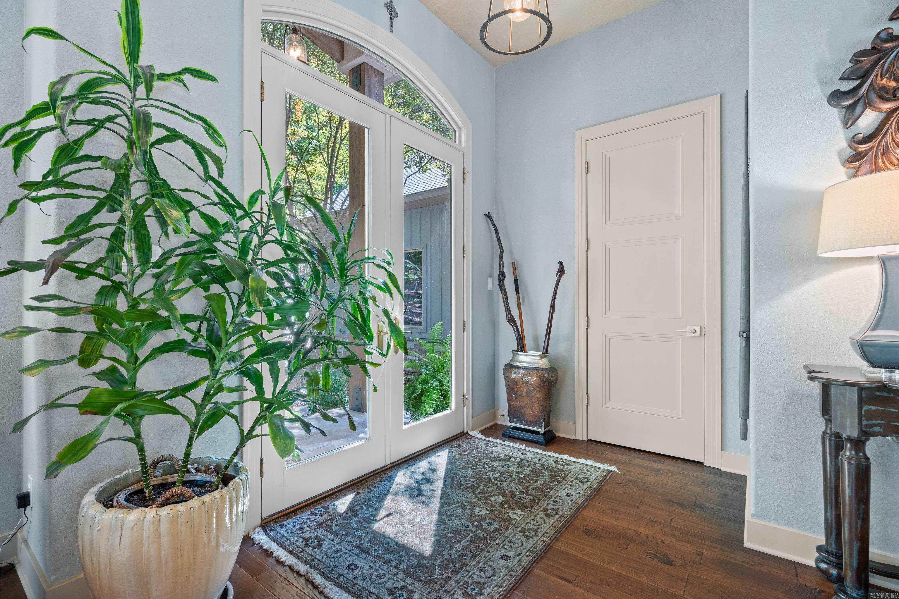 Saldana - Residential