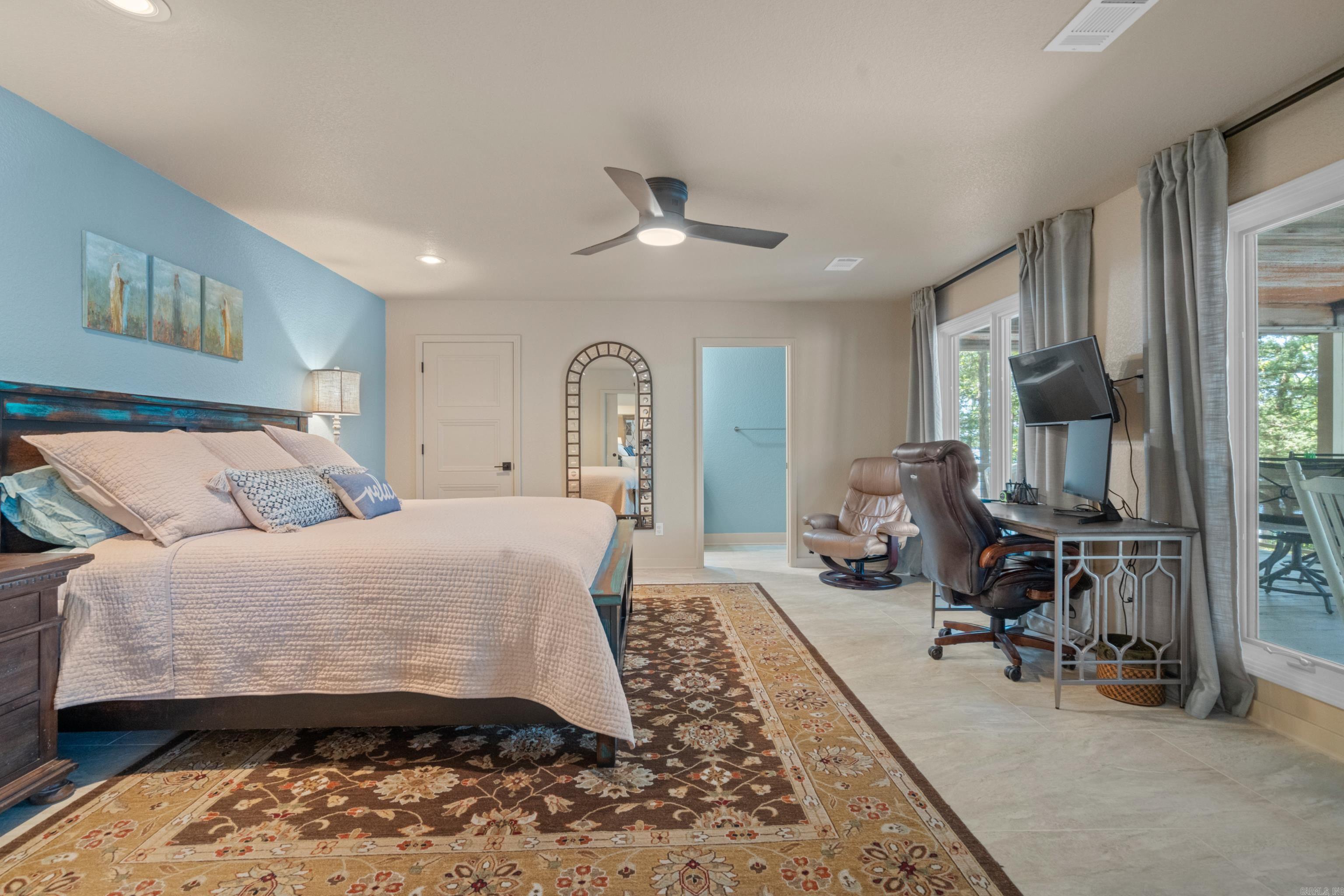 Saldana - Residential