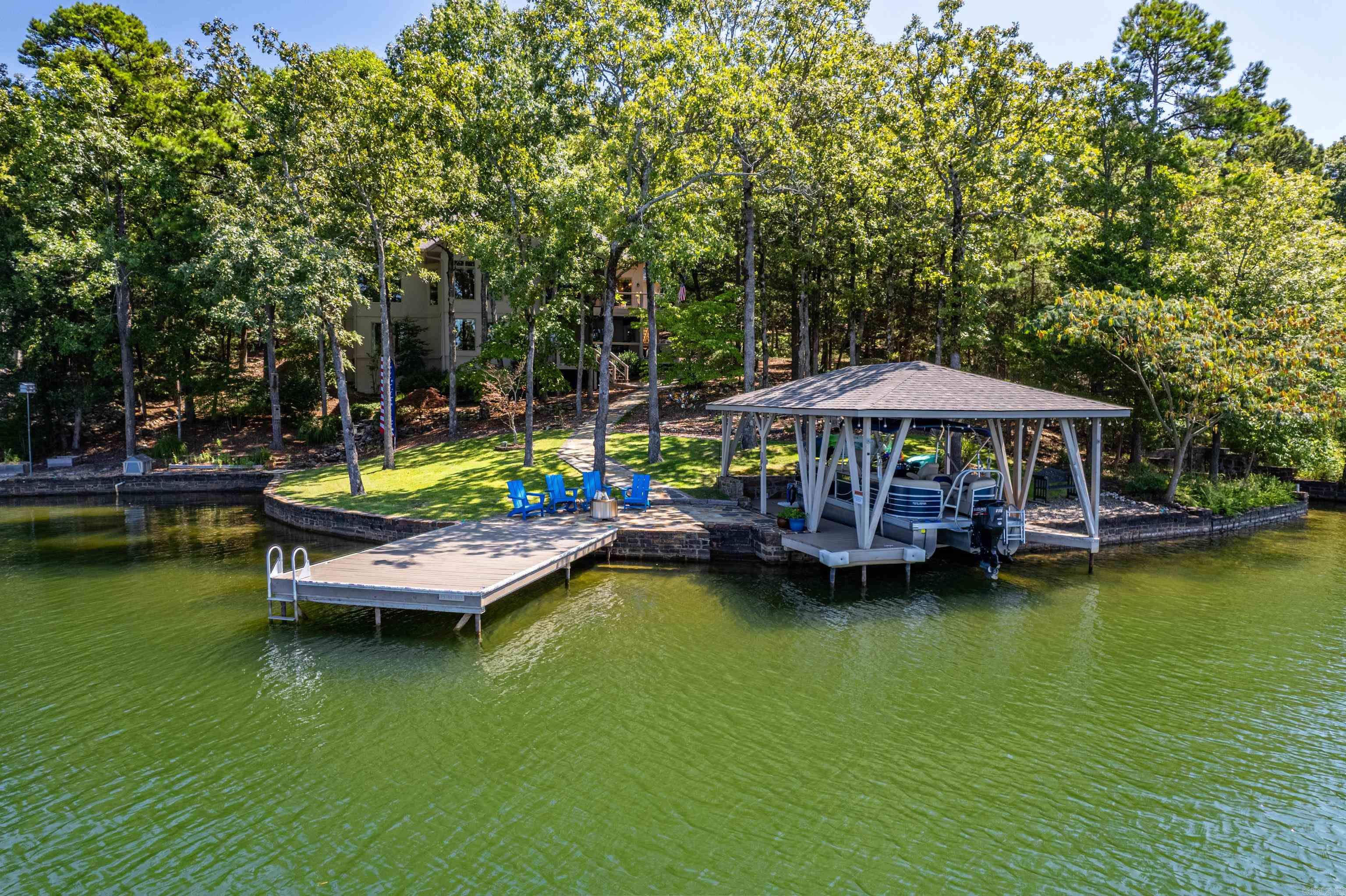 Saldana - Residential