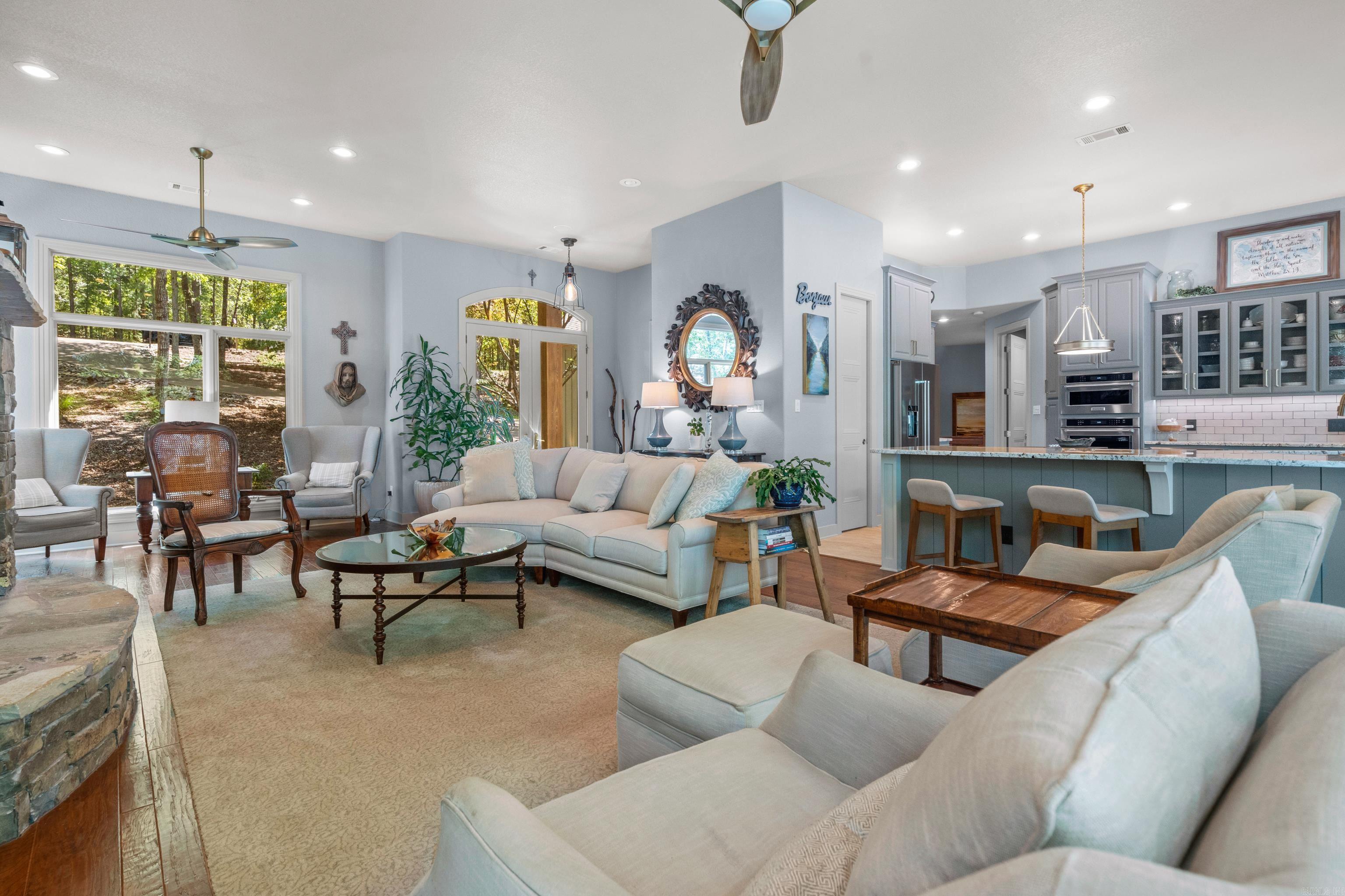 Saldana - Residential