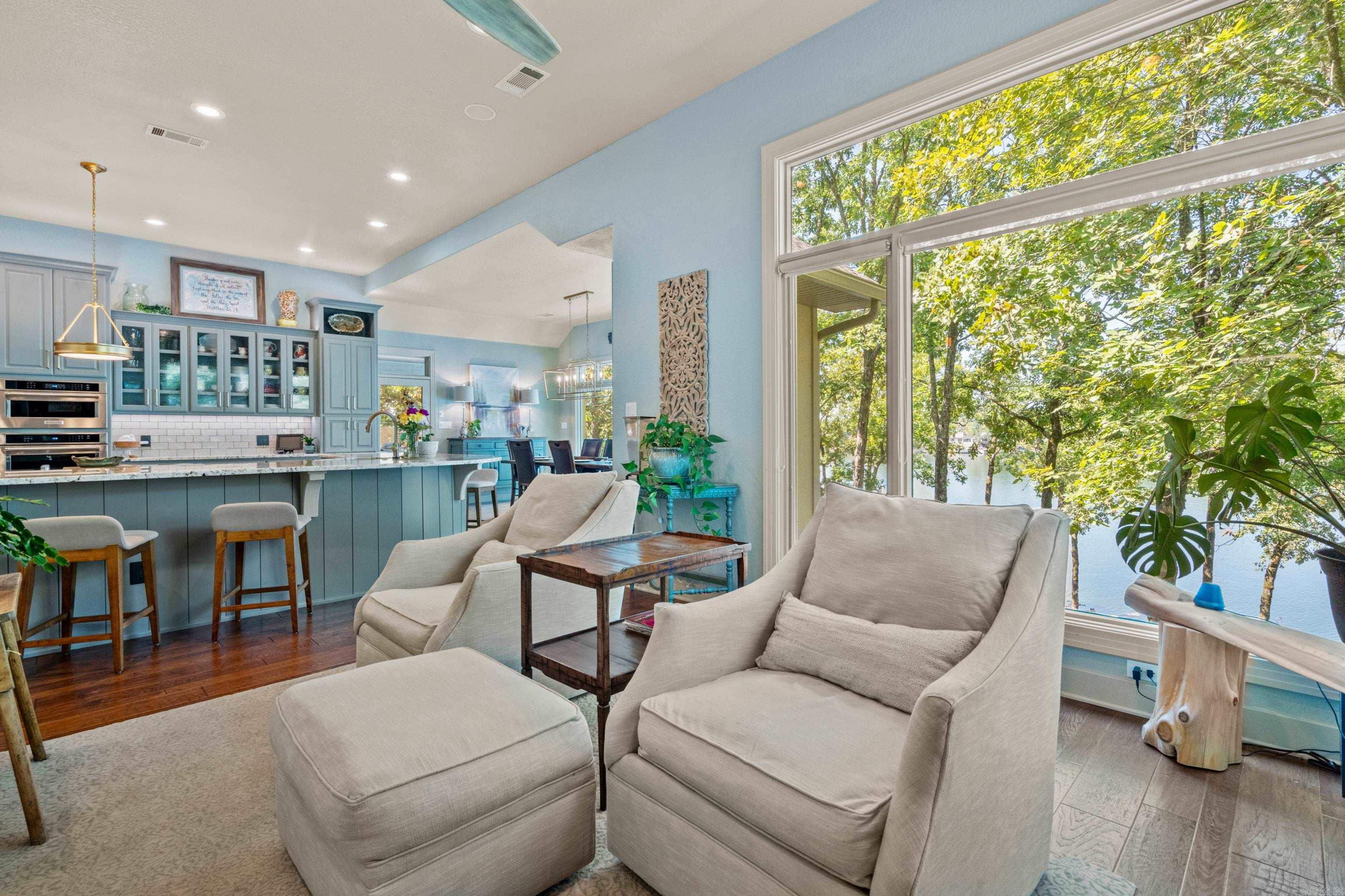 Saldana - Residential