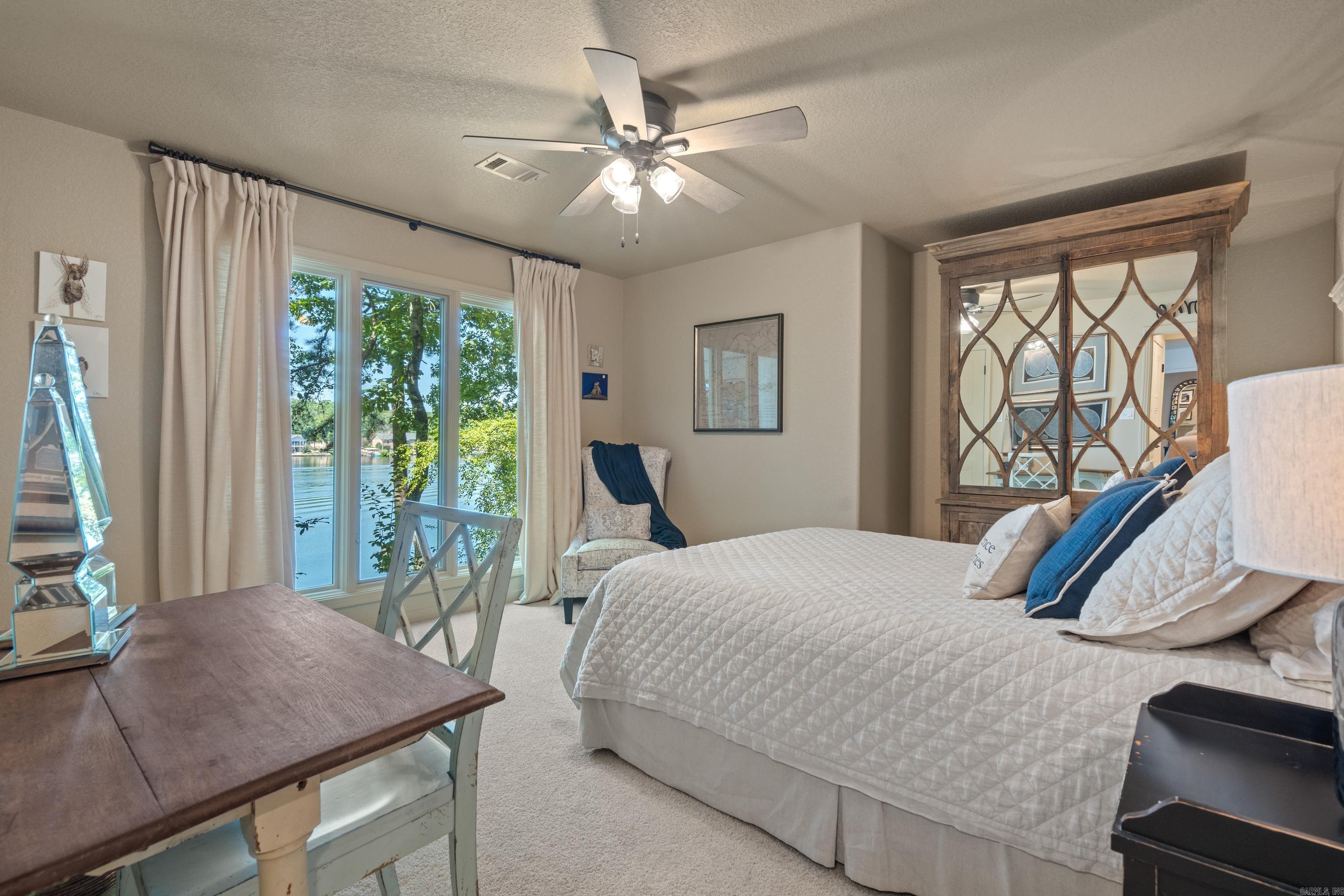 Saldana - Residential