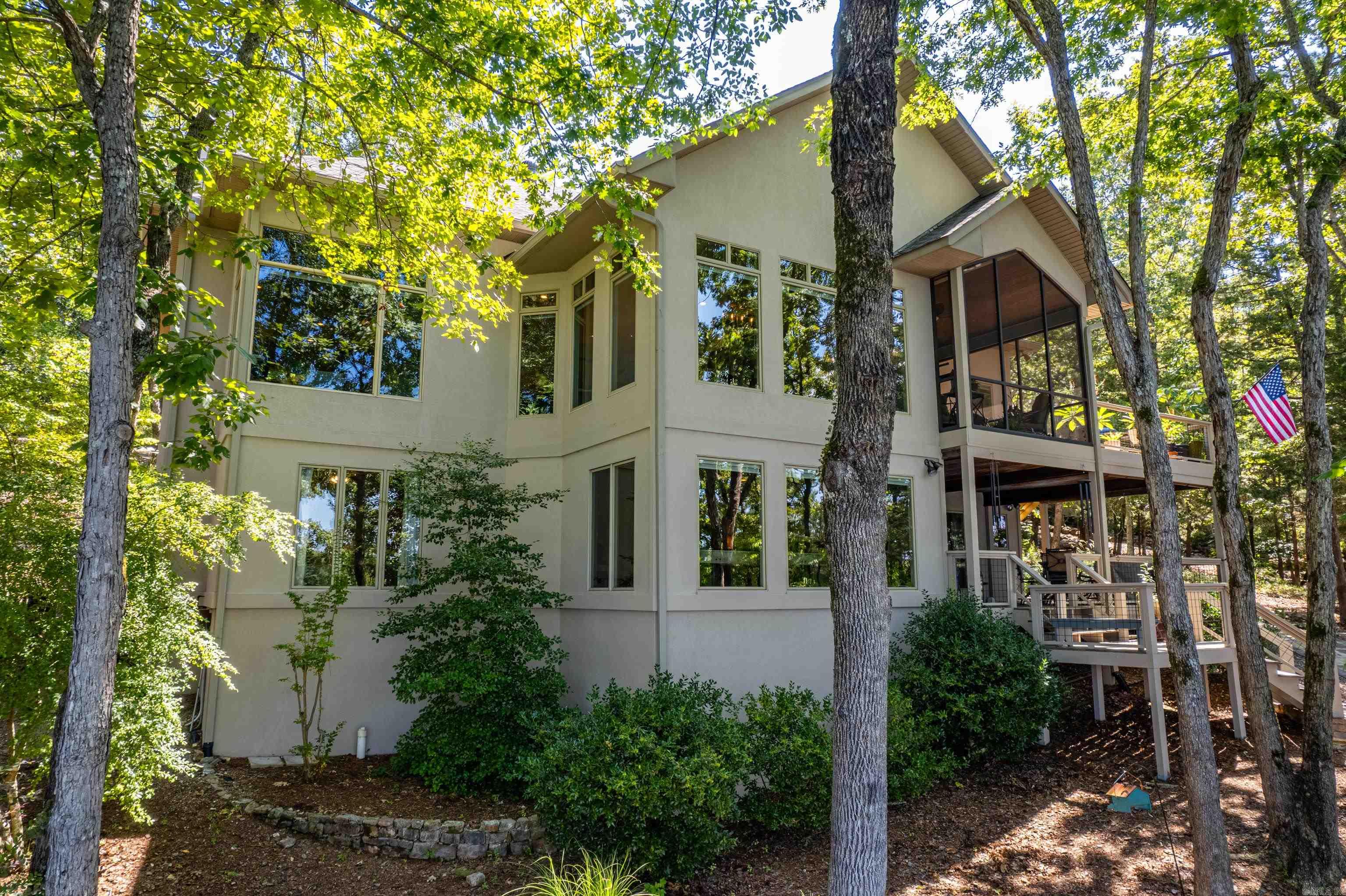 Saldana - Residential