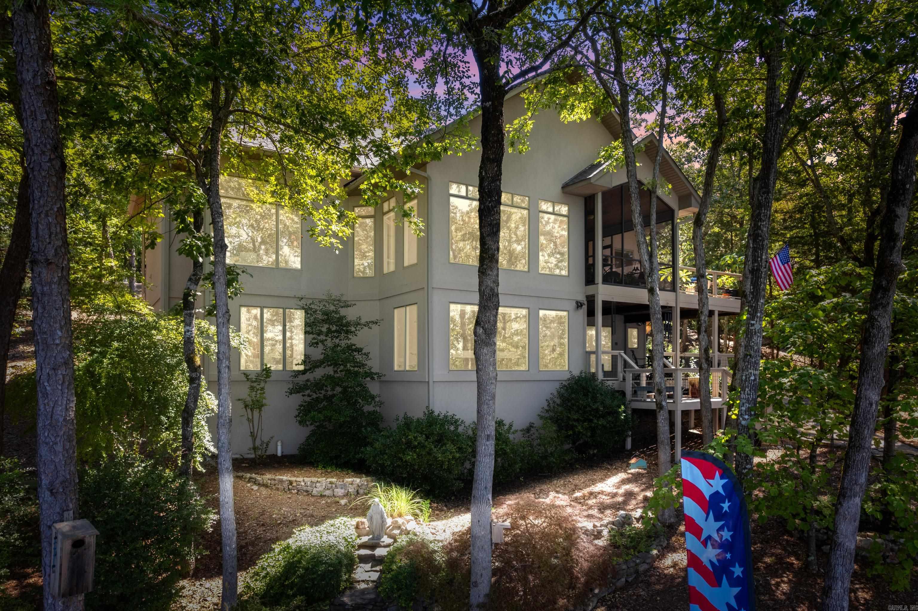 Saldana - Residential