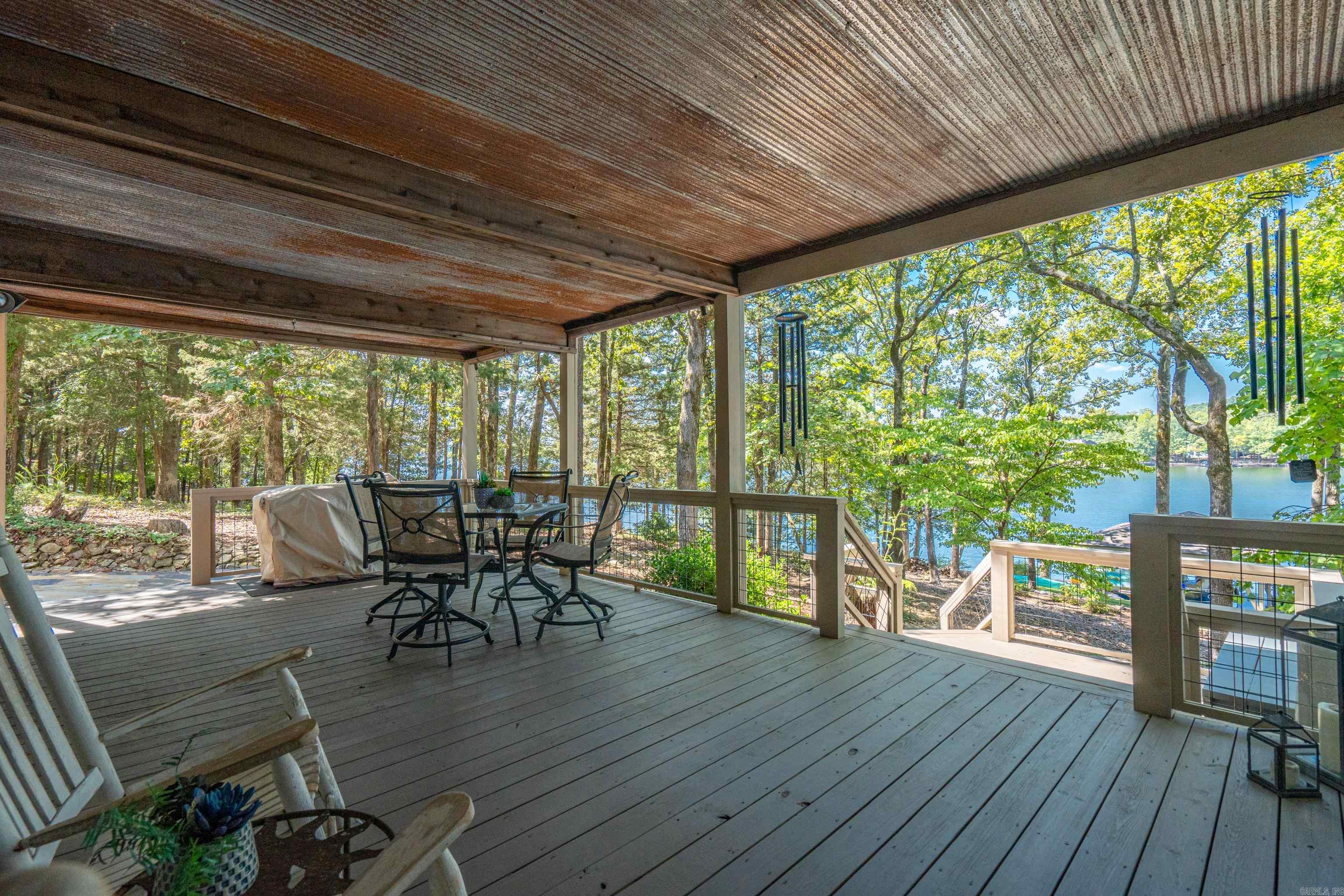 Saldana - Residential