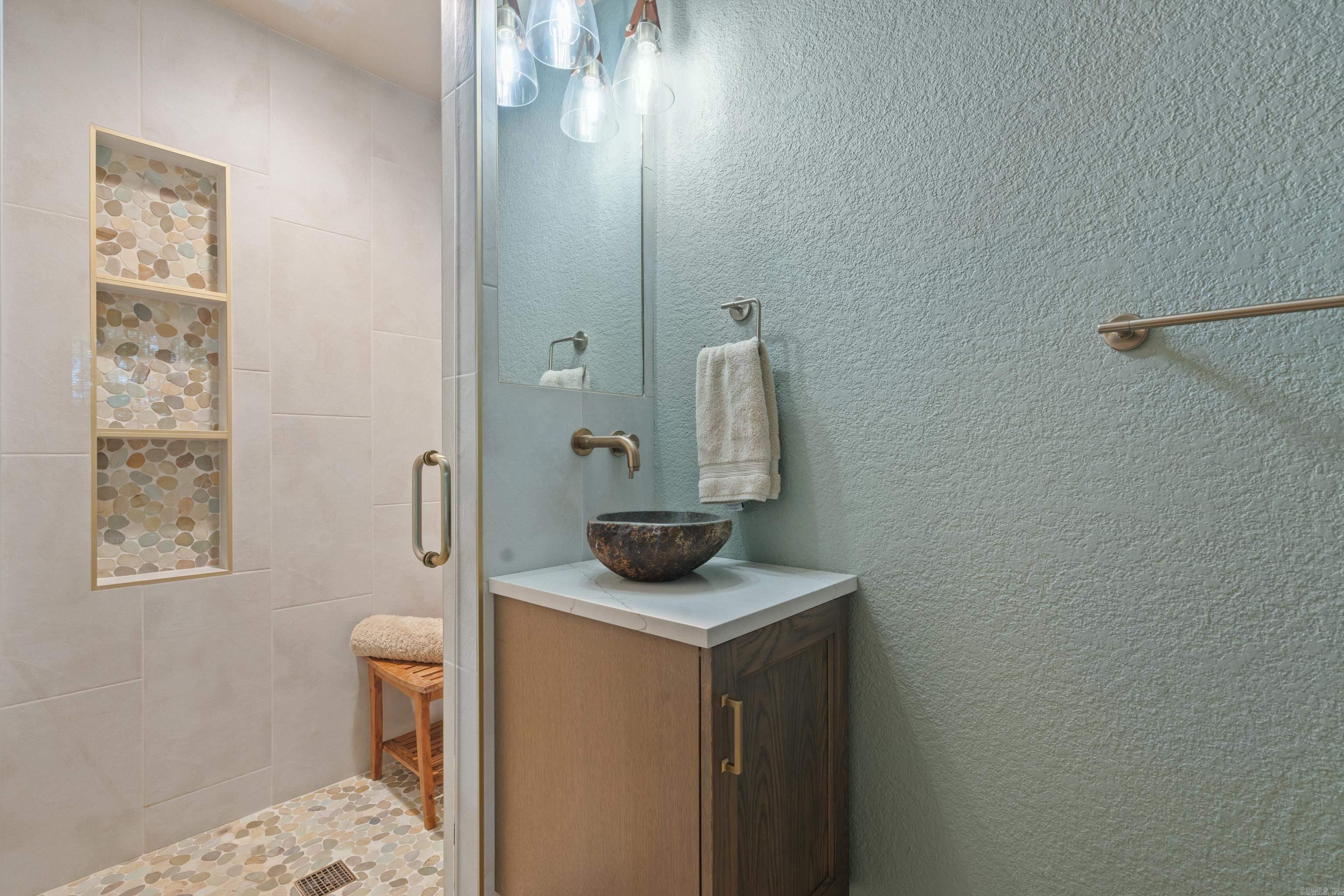 Saldana - Residential