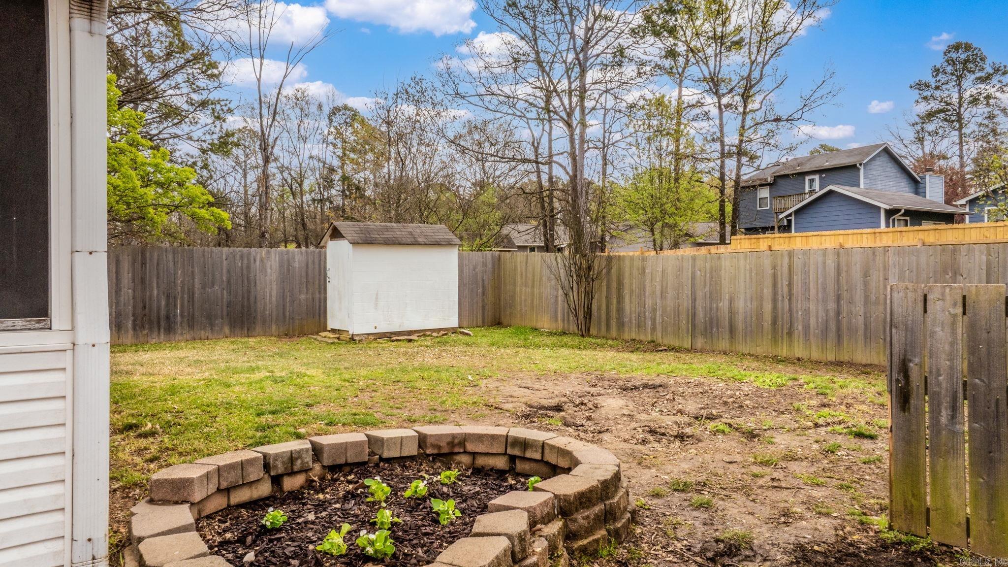 ROLLING OAKS - Residential