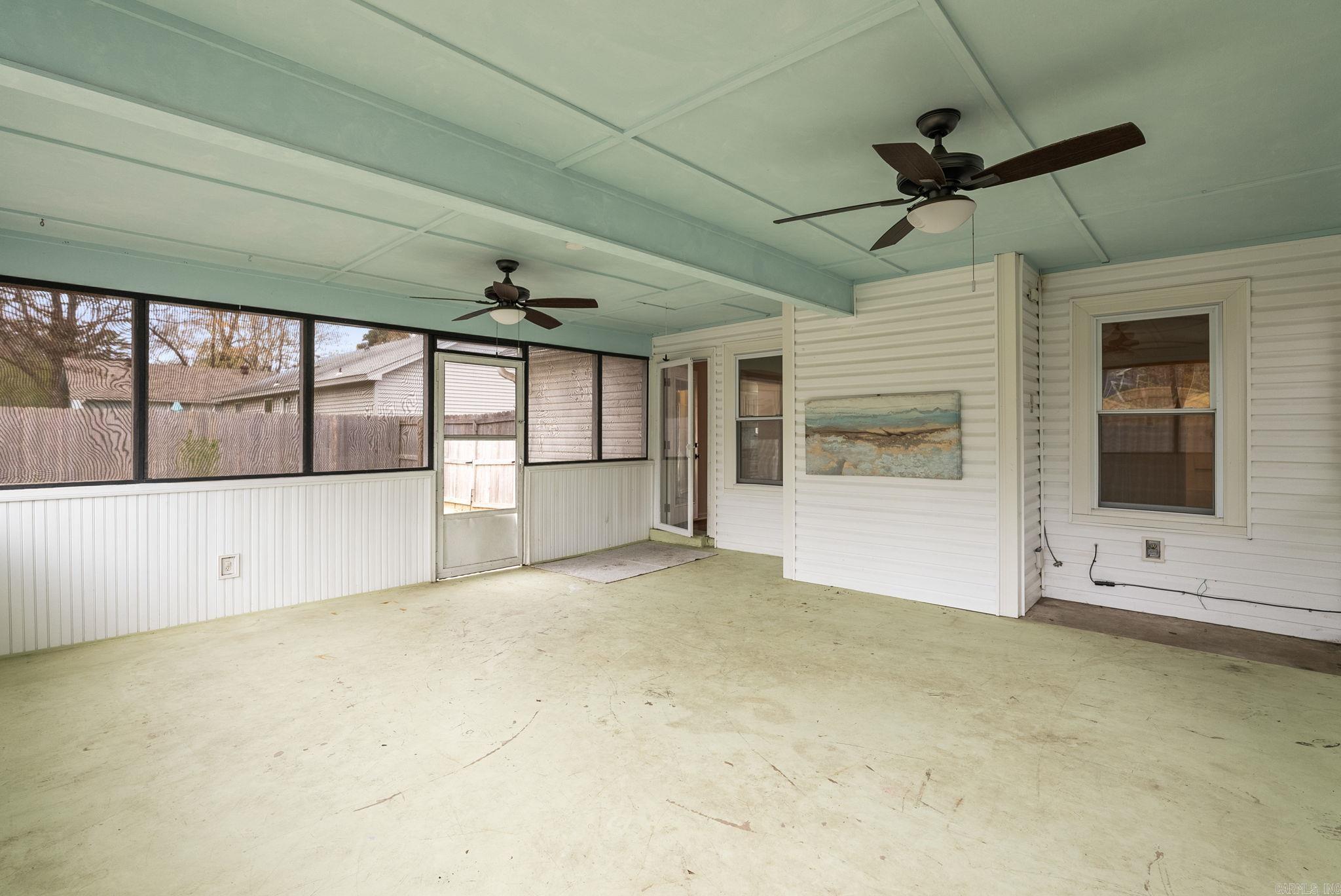 ROLLING OAKS - Residential