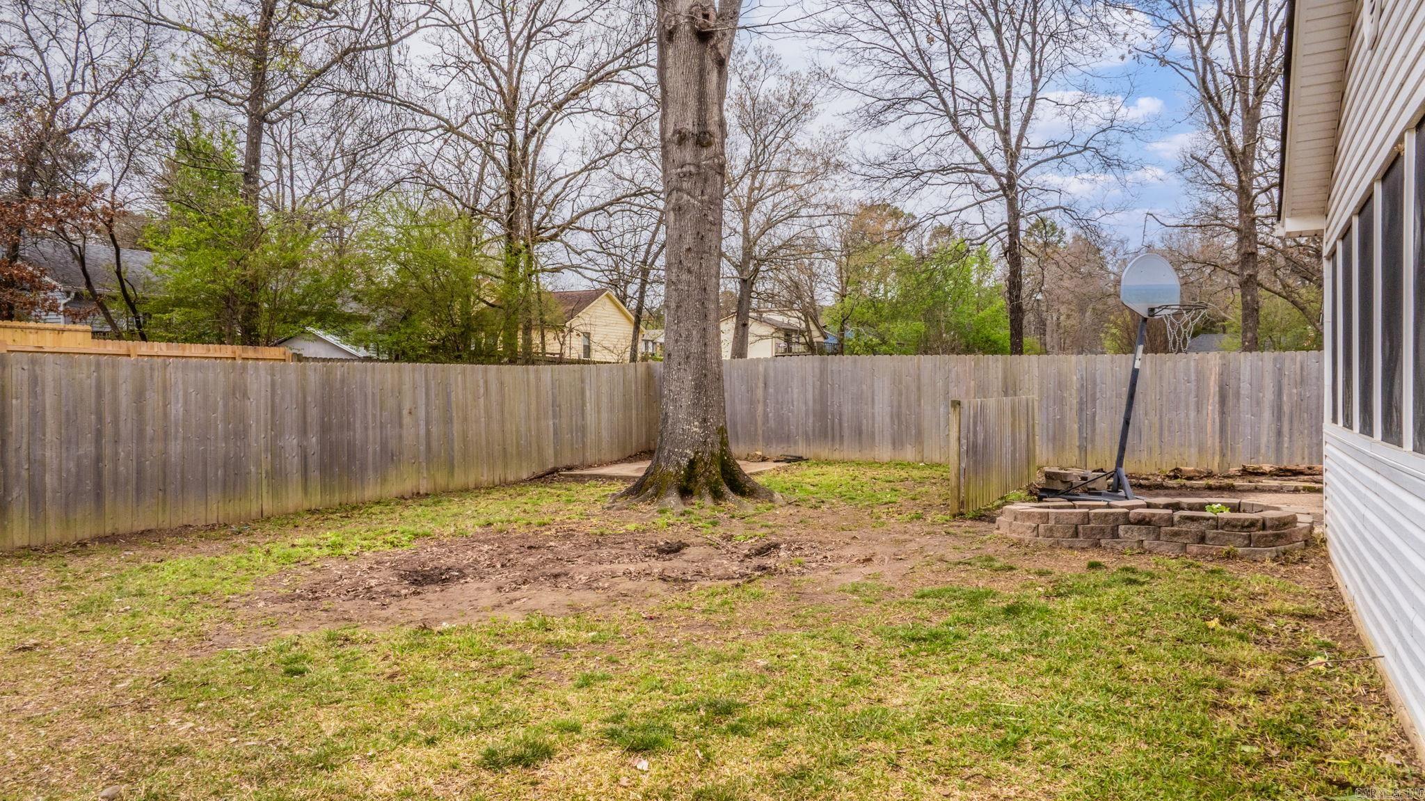 ROLLING OAKS - Residential