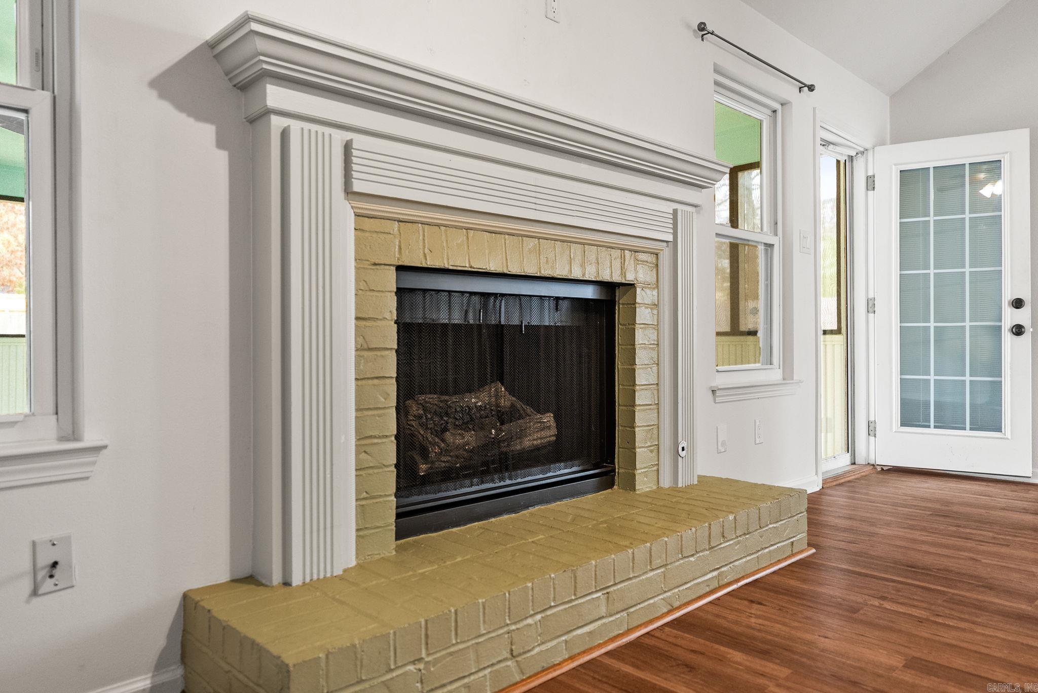 ROLLING OAKS - Residential