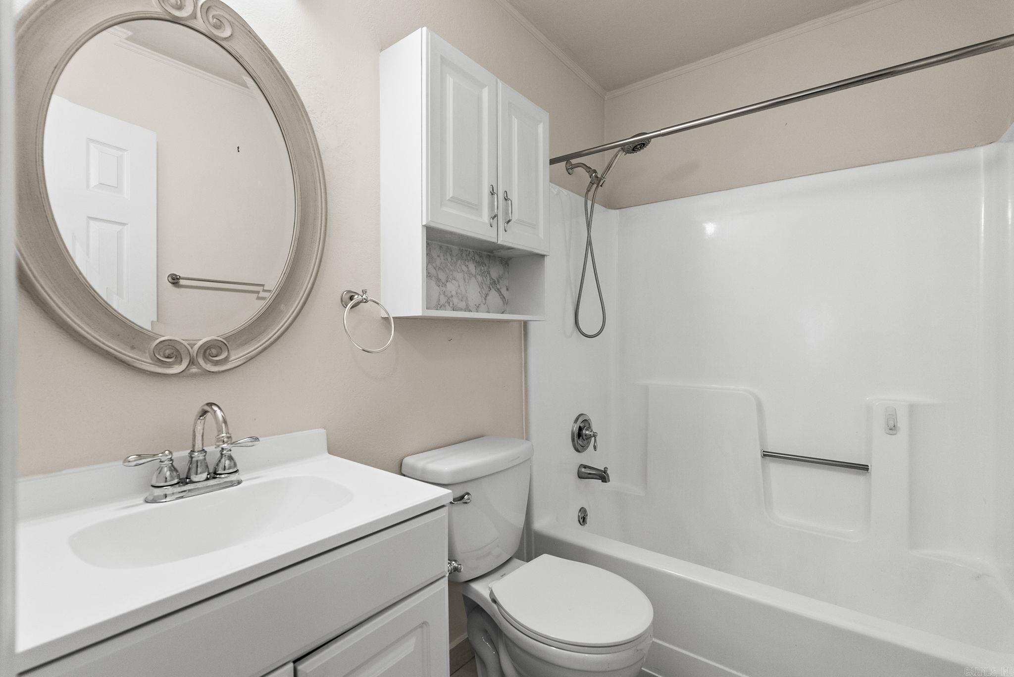 ROLLING OAKS - Residential