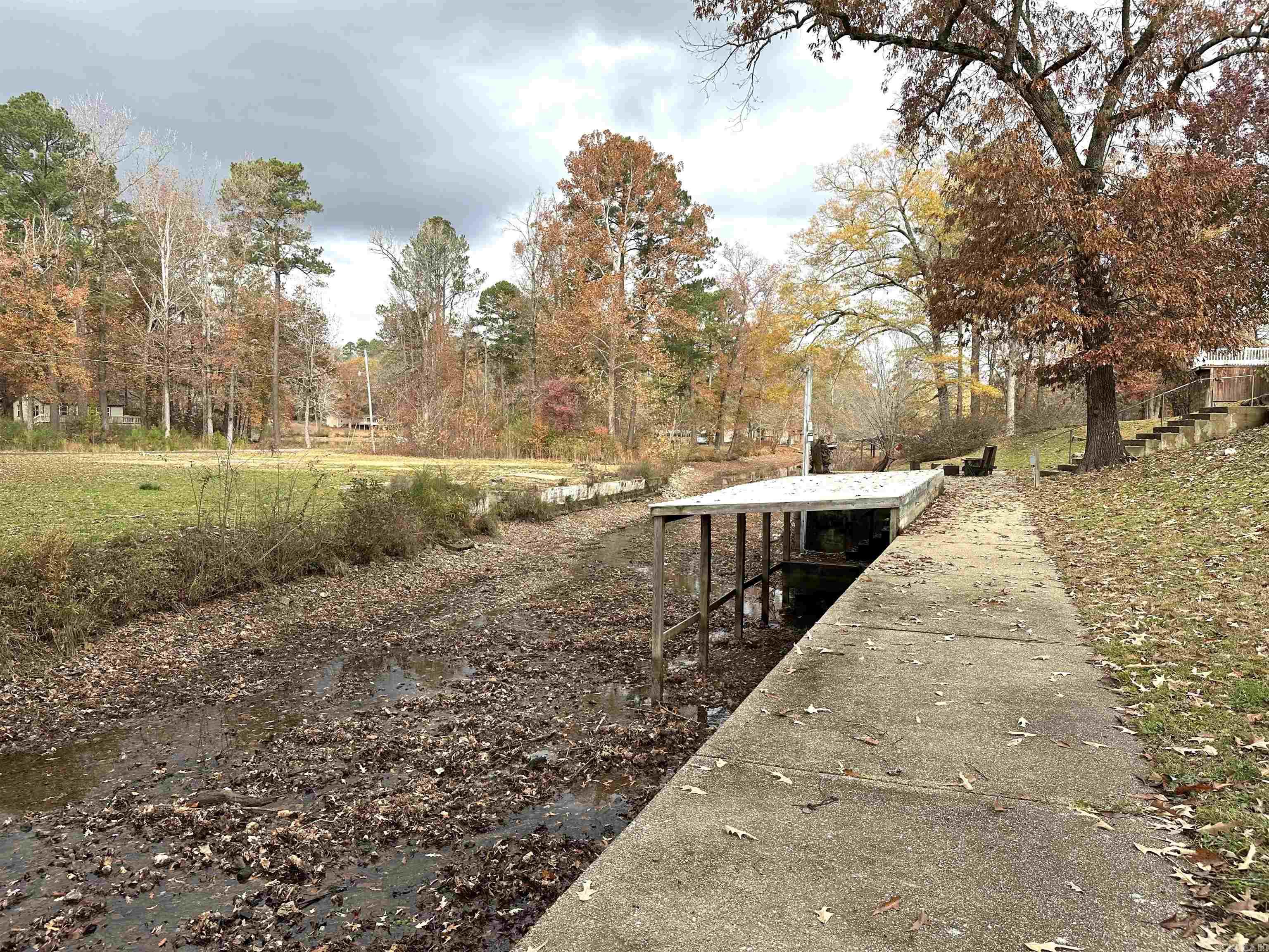 GRANDSTAFFS LAKE LOTS - Residential