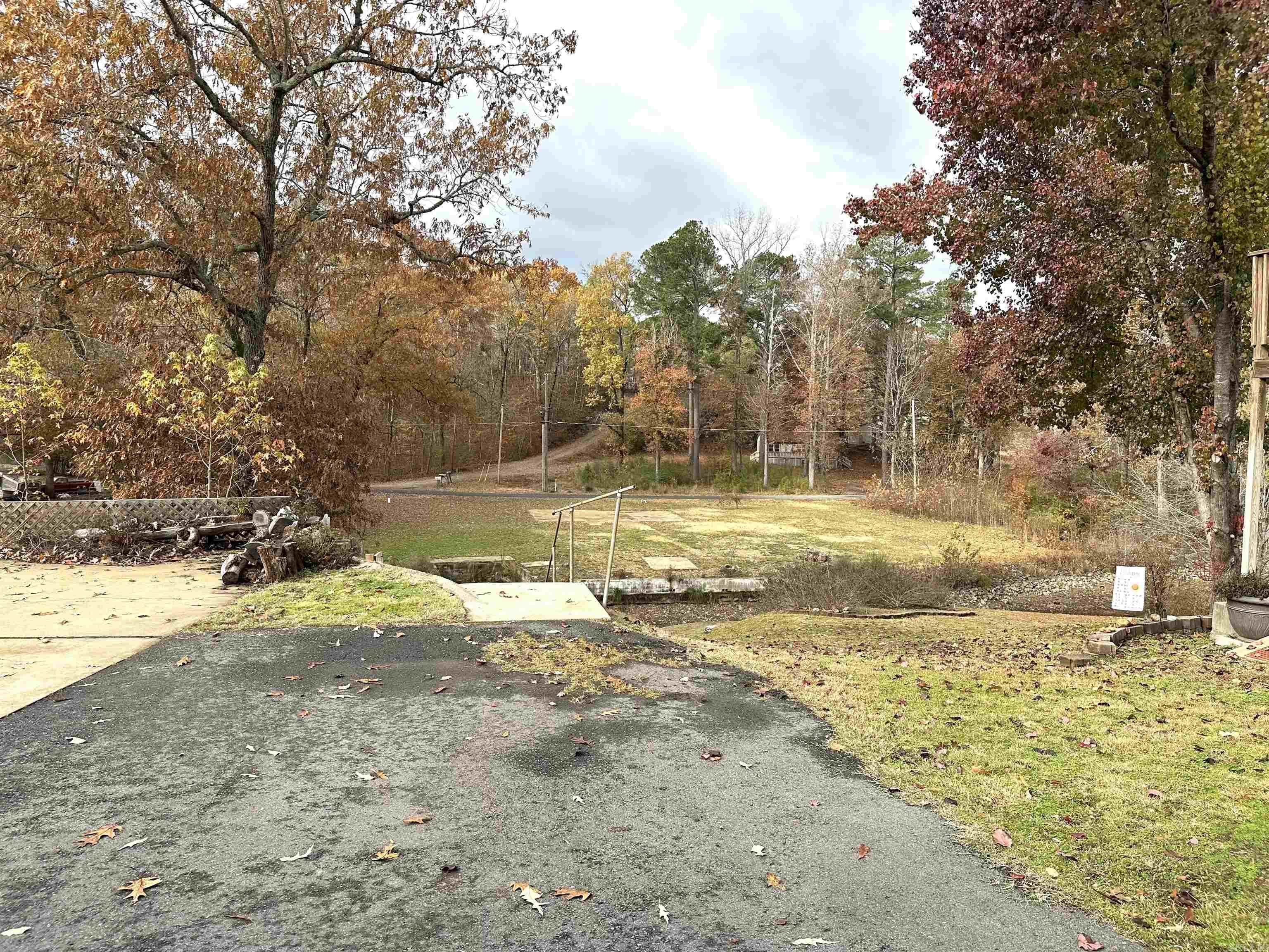 GRANDSTAFFS LAKE LOTS - Residential
