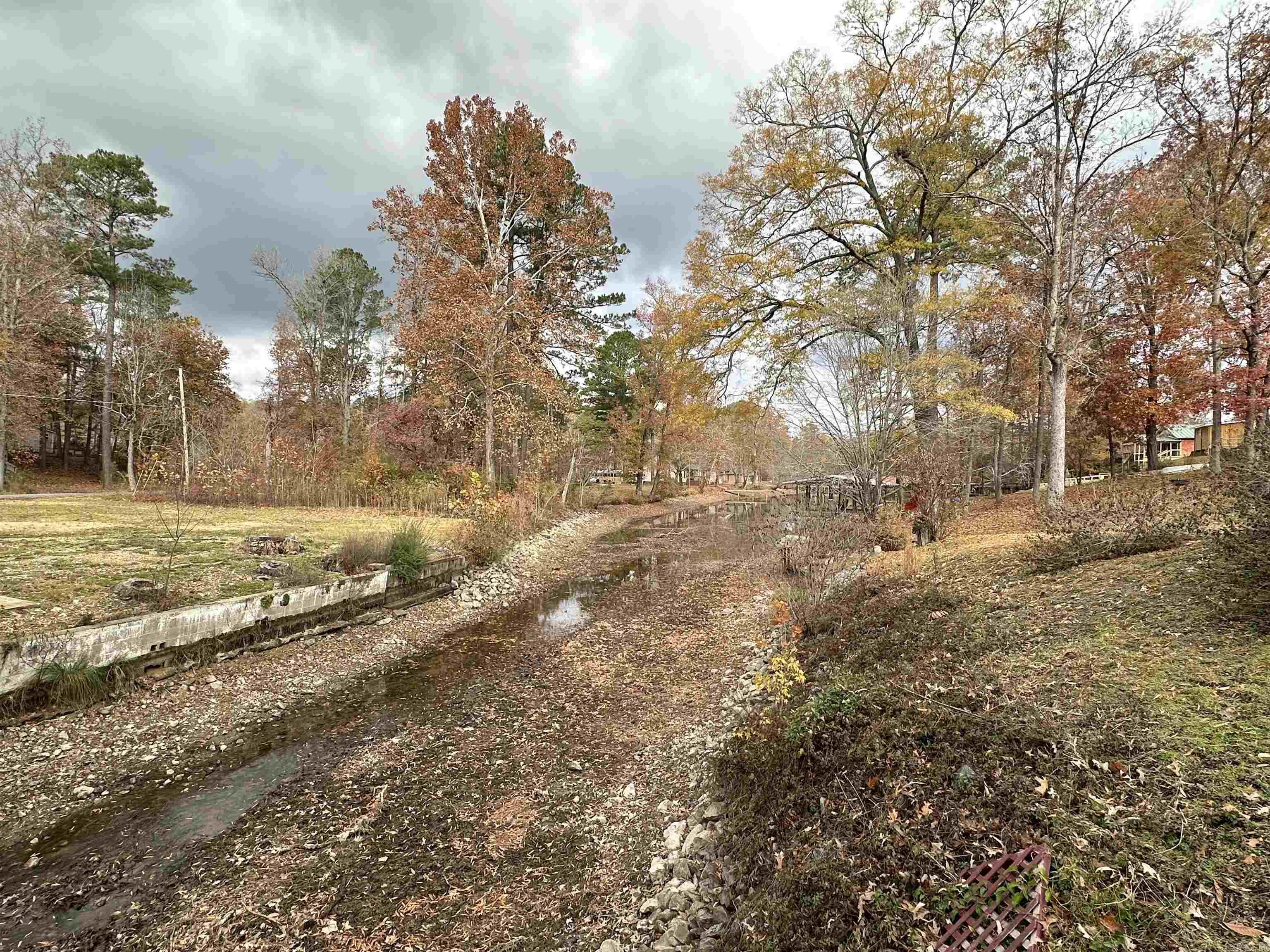 GRANDSTAFFS LAKE LOTS - Residential