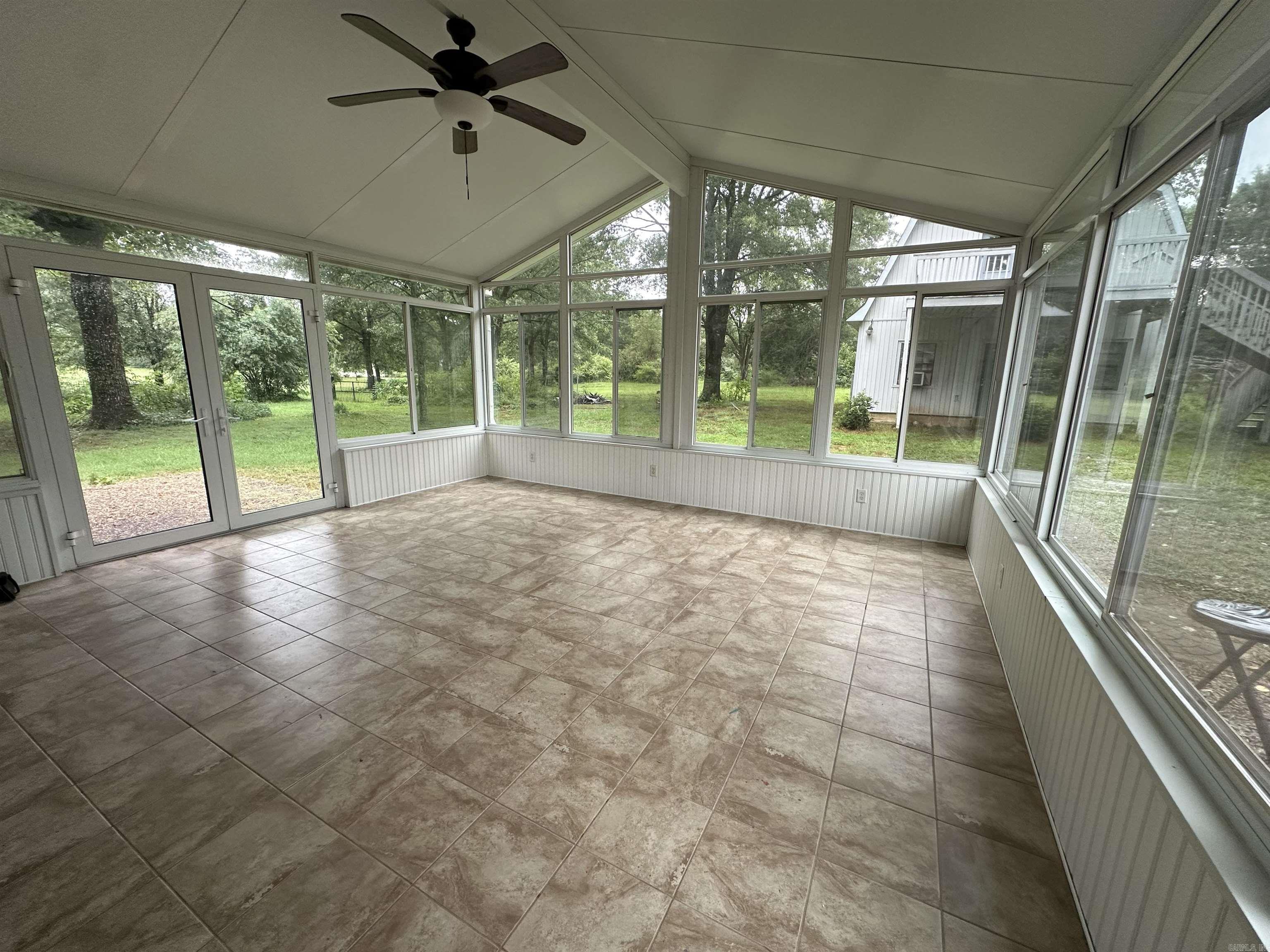 TURTLE CREEK - Residential