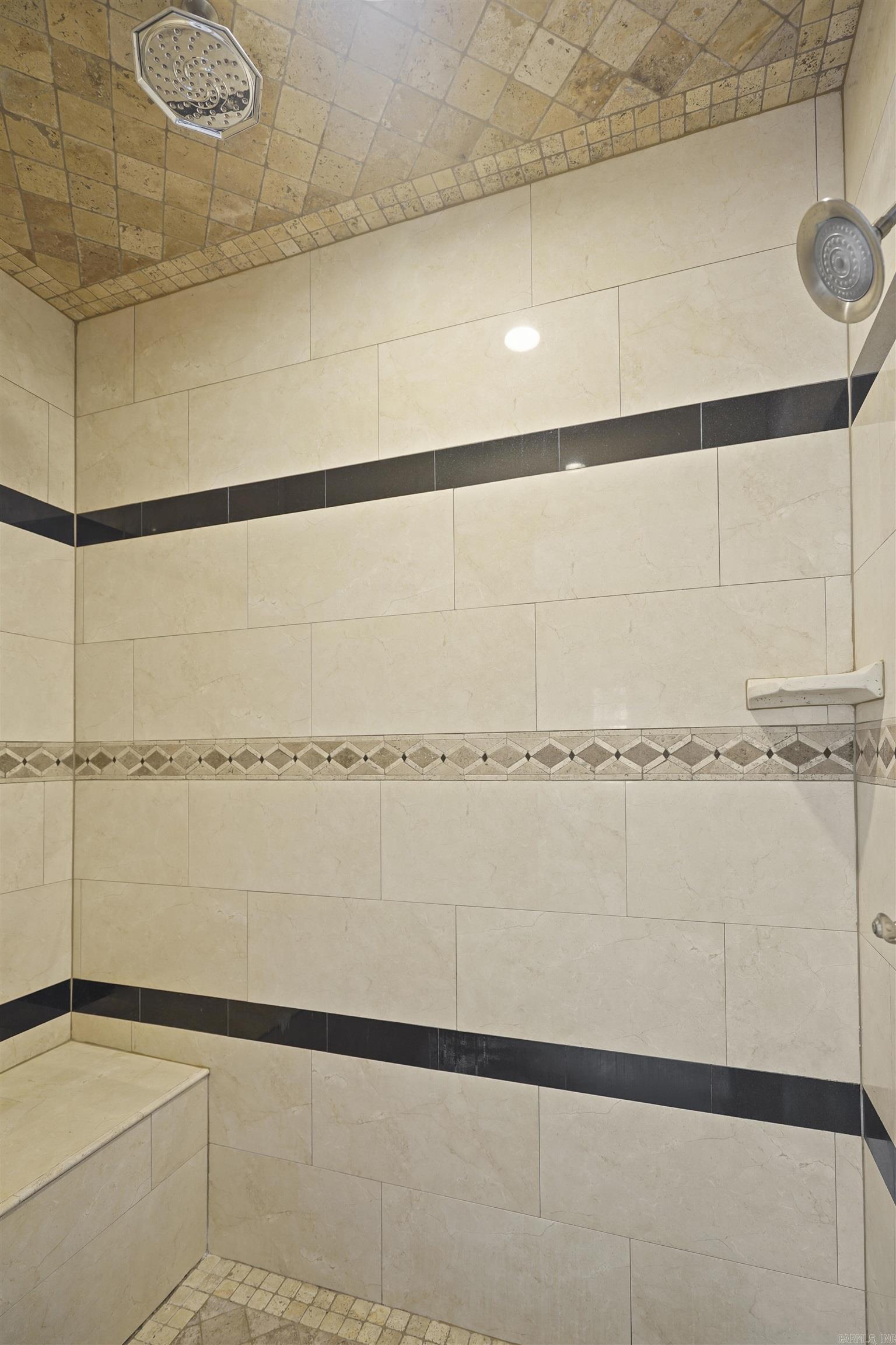 TREASURE HILL - Residential