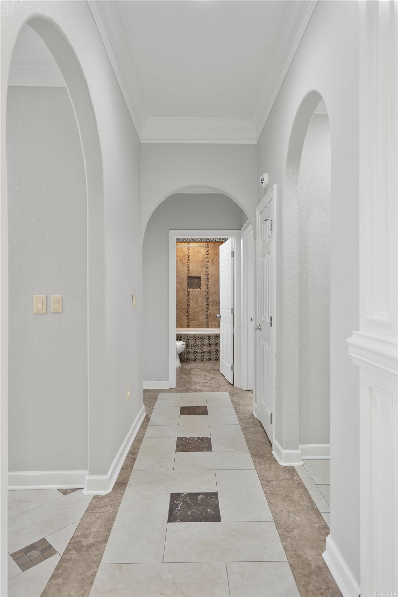 TREASURE HILL - Residential