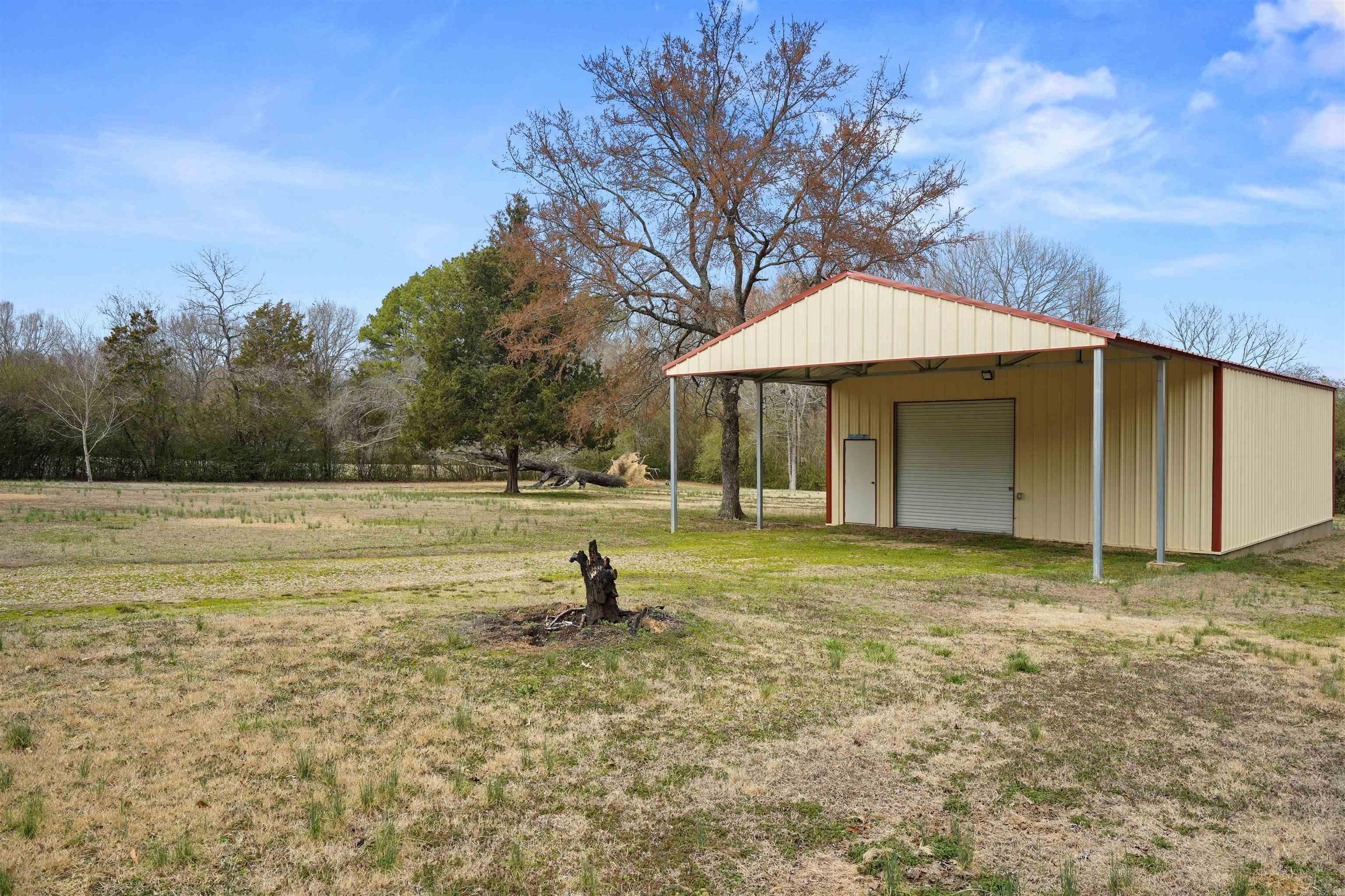 TREASURE HILL - Residential