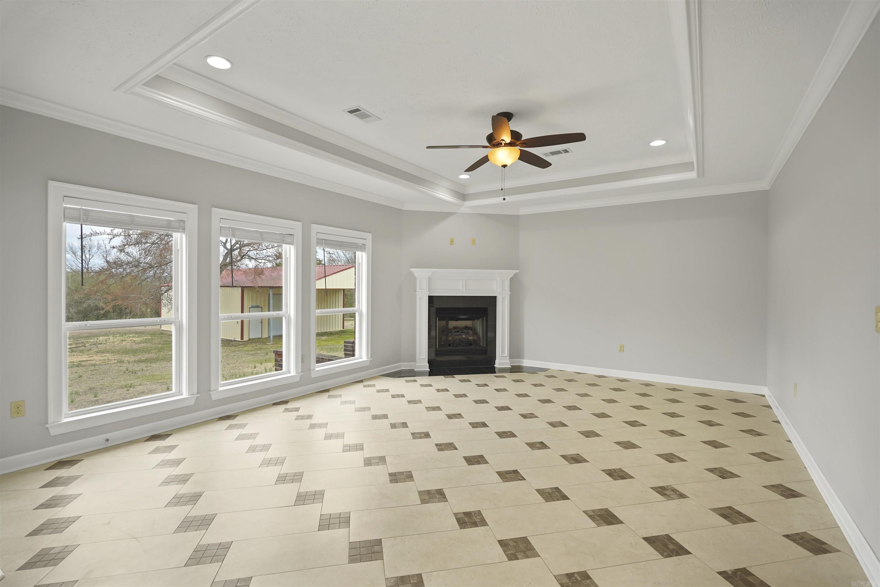 TREASURE HILL - Residential