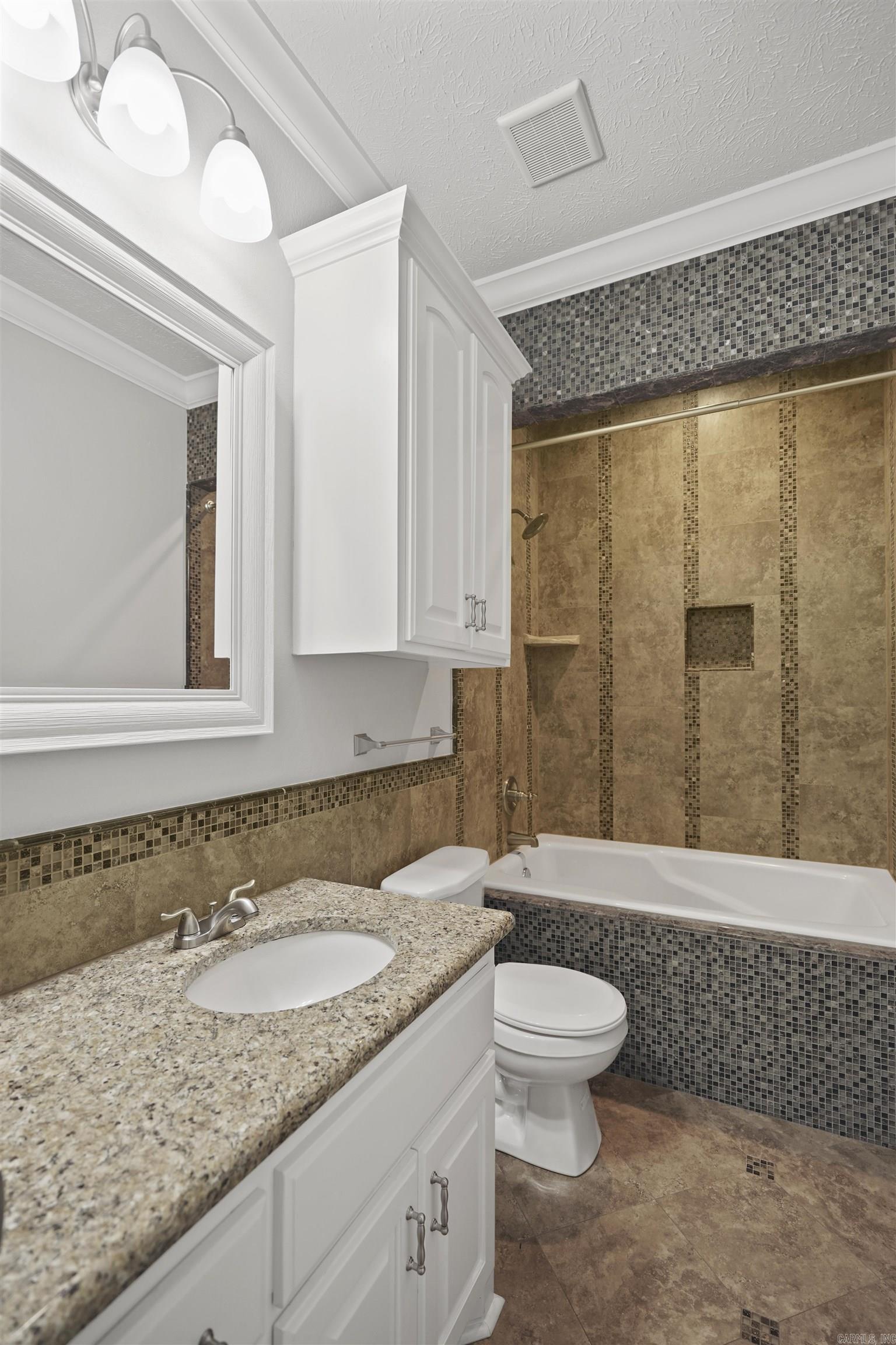 TREASURE HILL - Residential