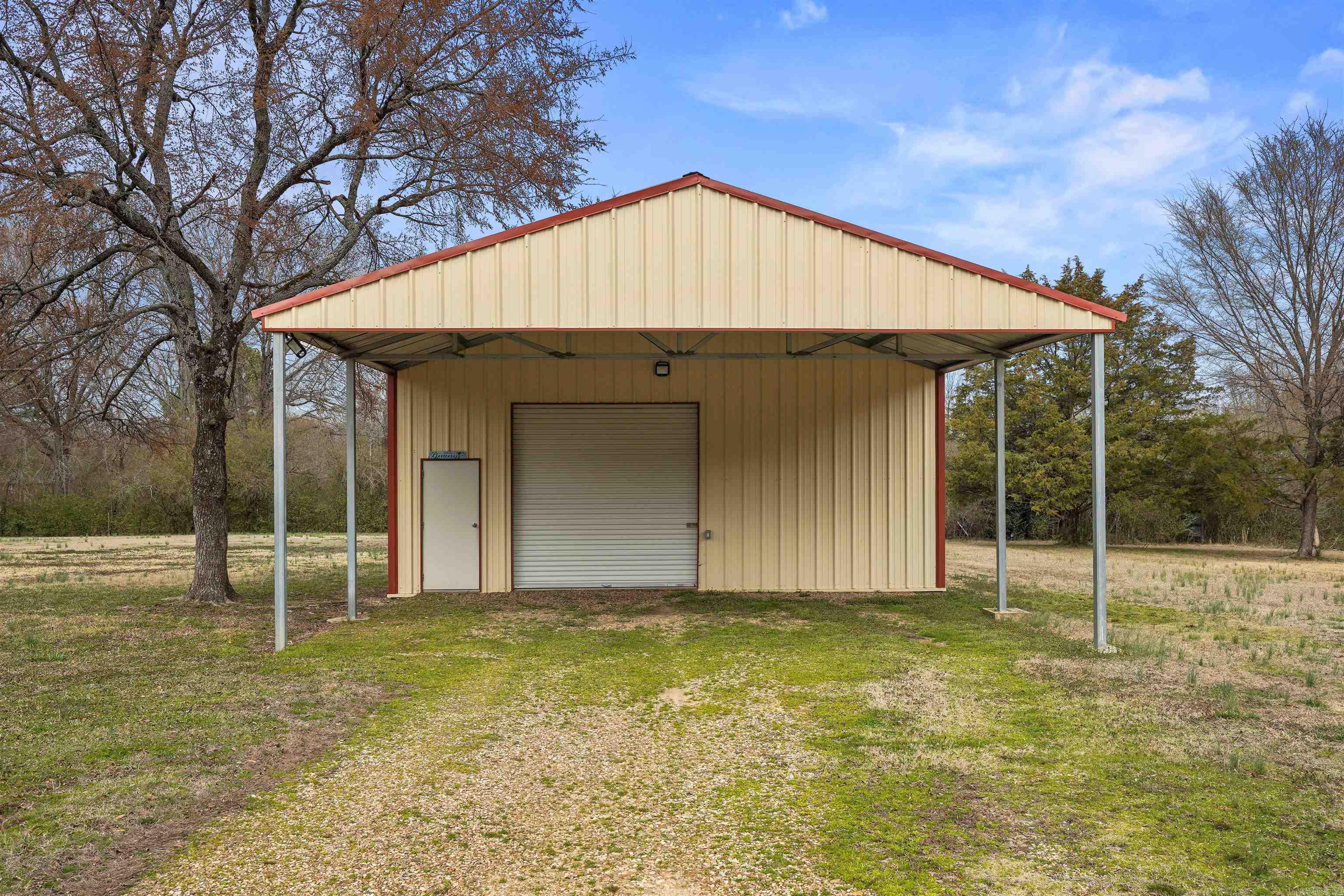 TREASURE HILL - Residential