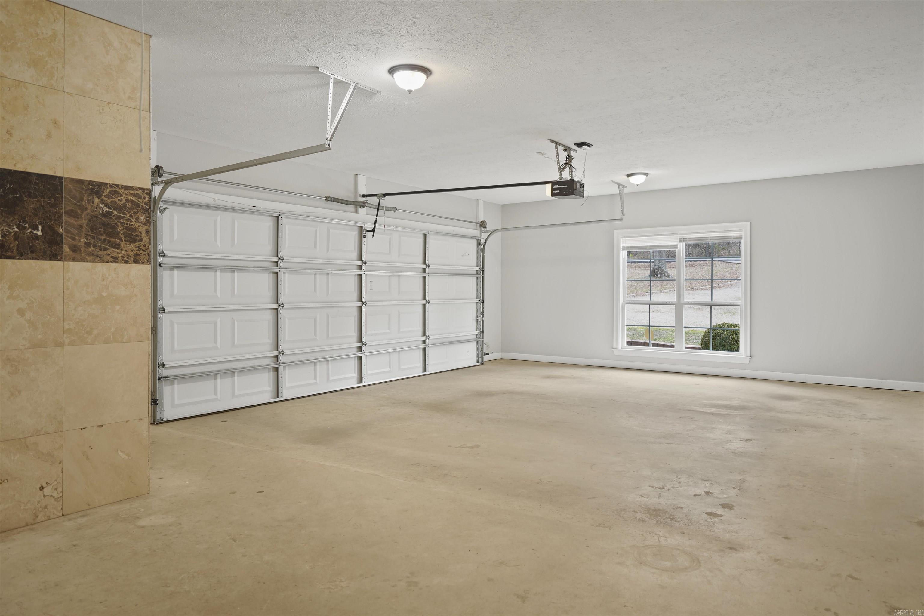 TREASURE HILL - Residential