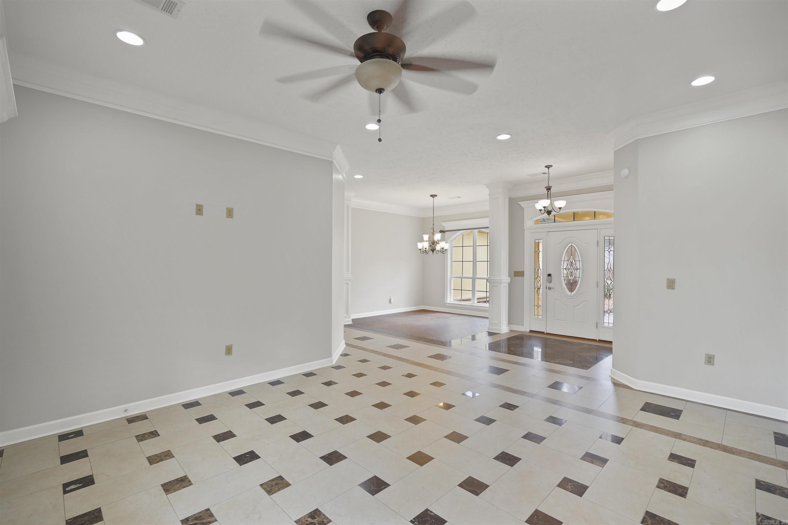 TREASURE HILL - Residential