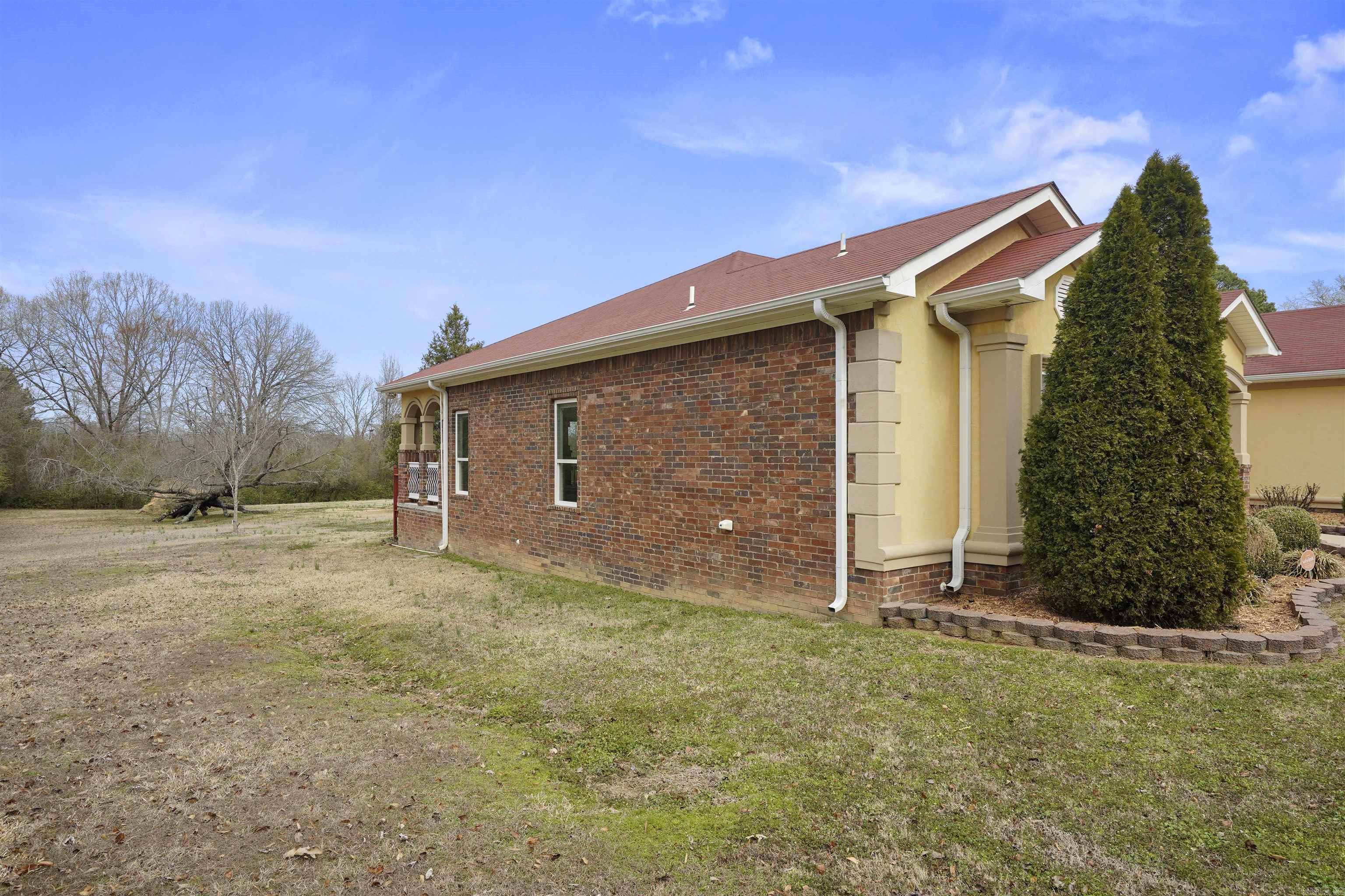 TREASURE HILL - Residential