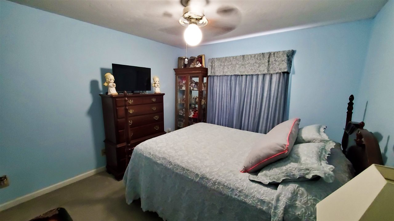 ARROWHEAD VILLAGE - Residential