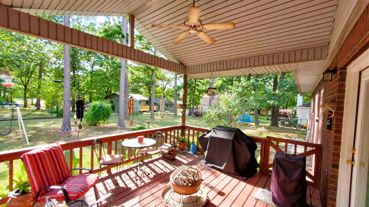 ARROWHEAD VILLAGE - Residential