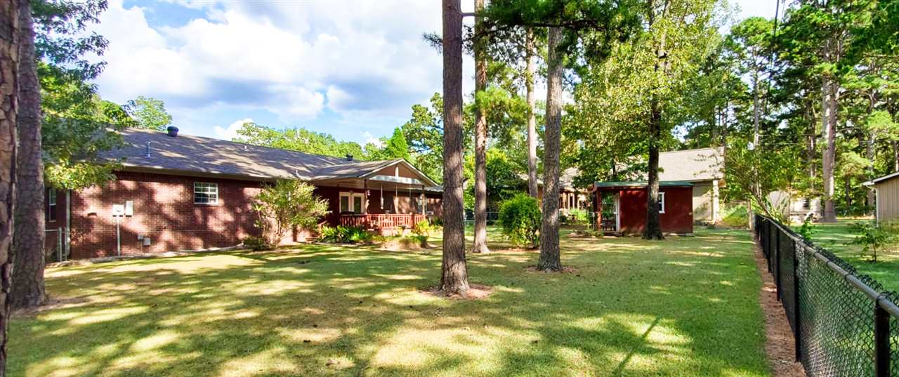 ARROWHEAD VILLAGE - Residential