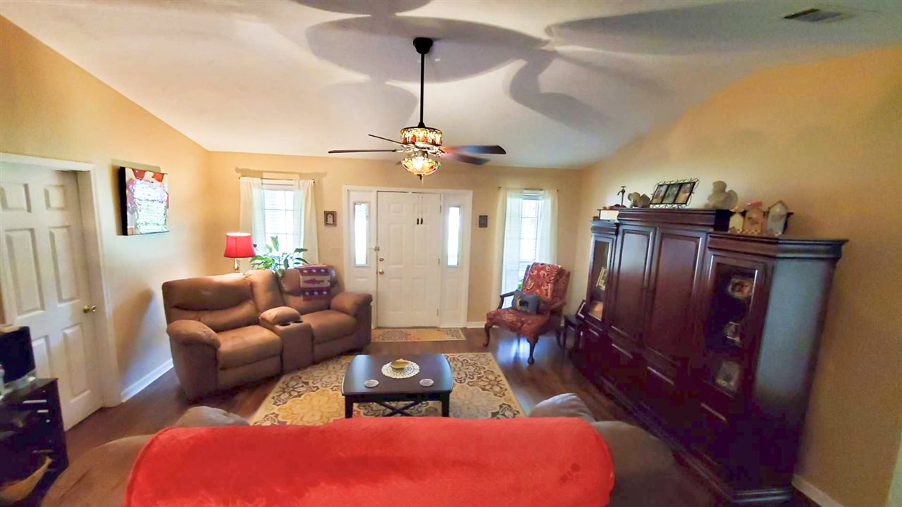 ARROWHEAD VILLAGE - Residential