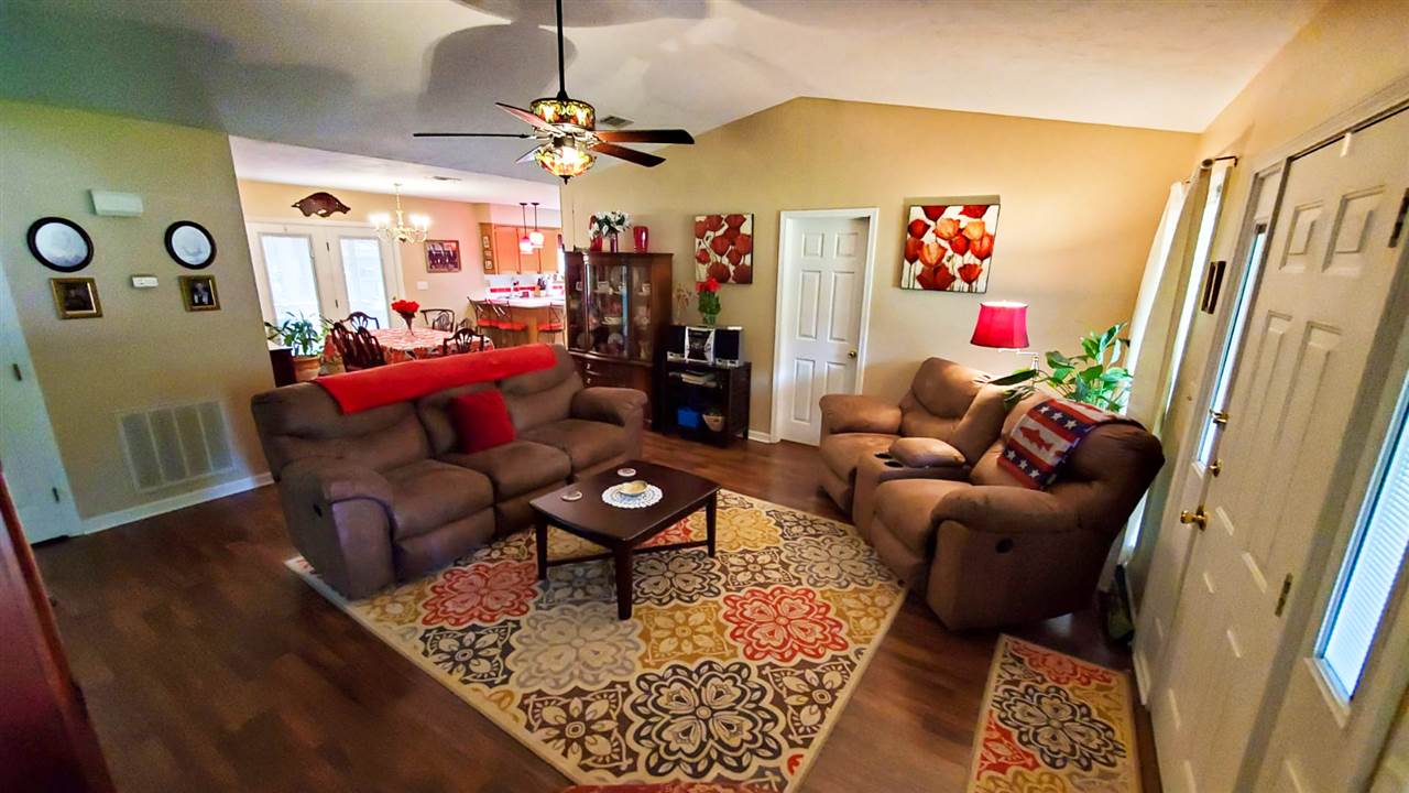 ARROWHEAD VILLAGE - Residential