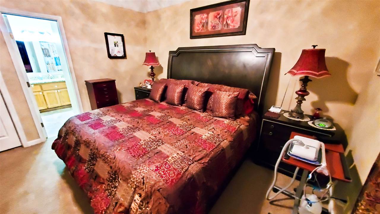 ARROWHEAD VILLAGE - Residential