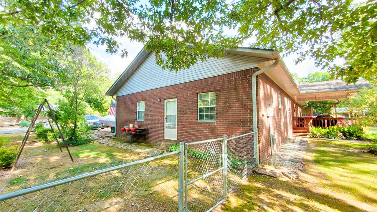 ARROWHEAD VILLAGE - Residential