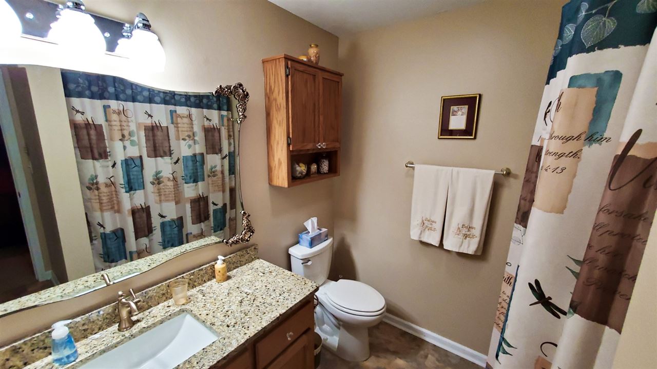 ARROWHEAD VILLAGE - Residential