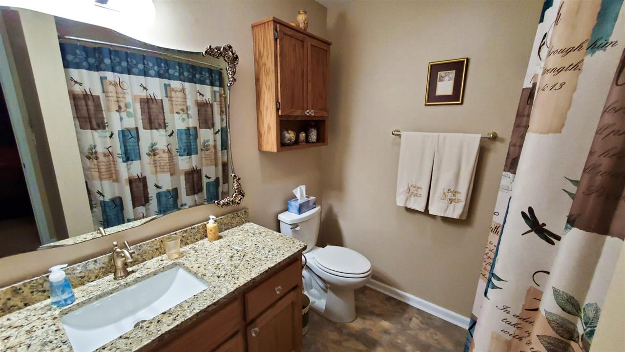 ARROWHEAD VILLAGE - Residential