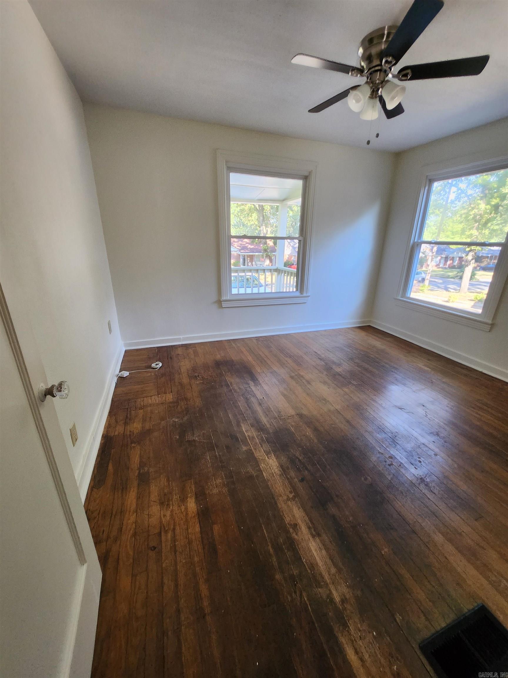 OAK FOREST - Residential Lease