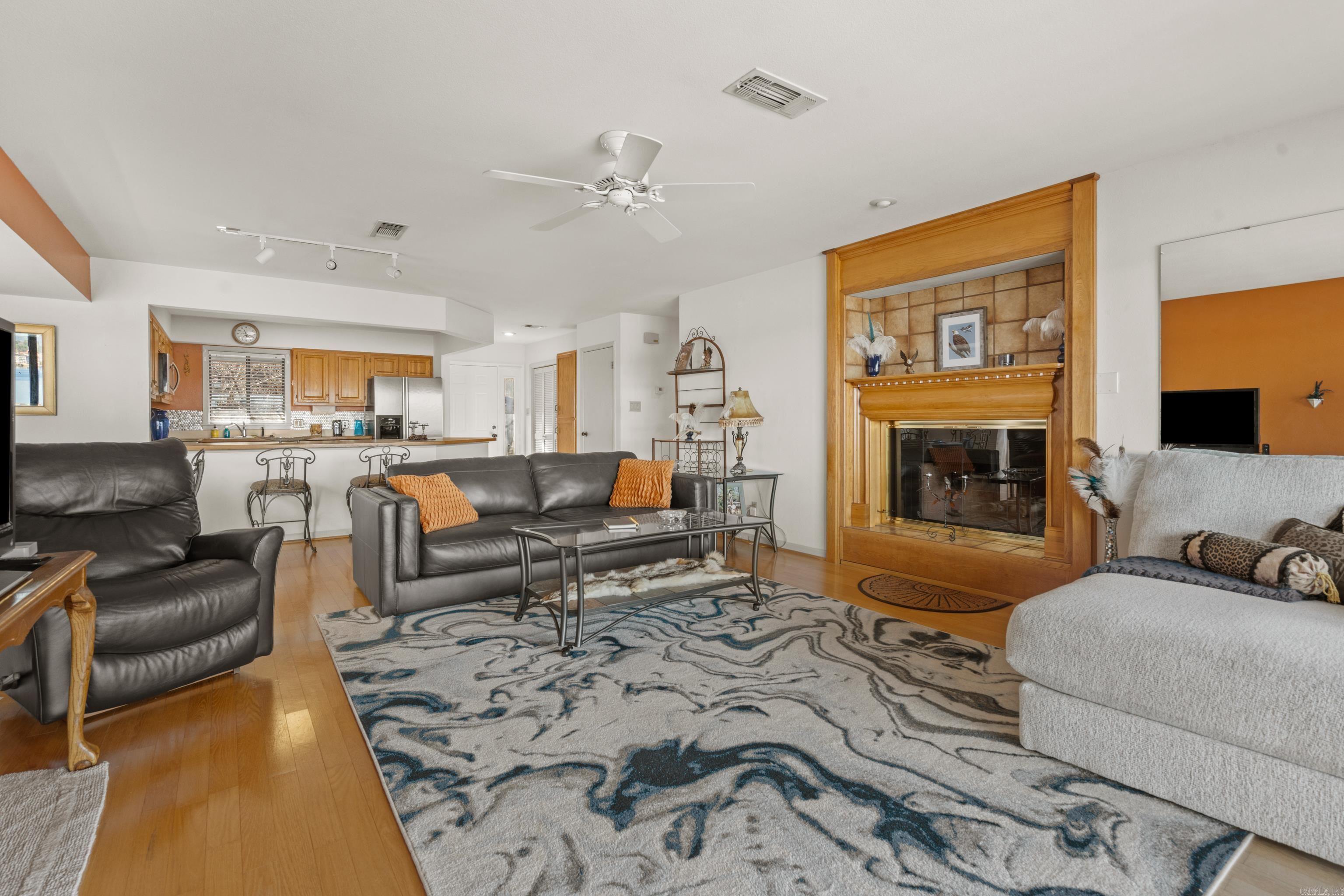 SOUTH SHORE HPR - Residential