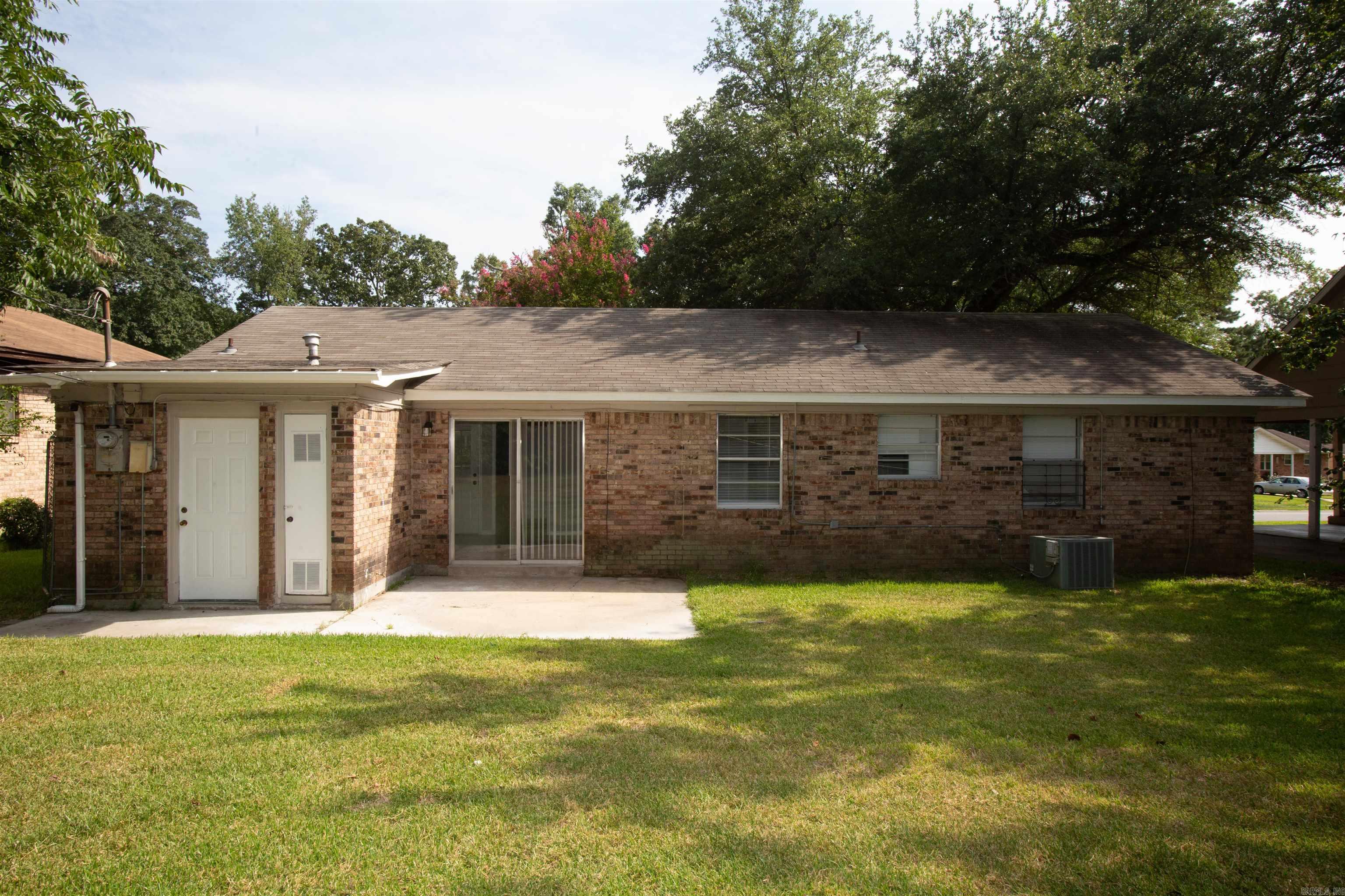 Mc Clellan - Residential Lease