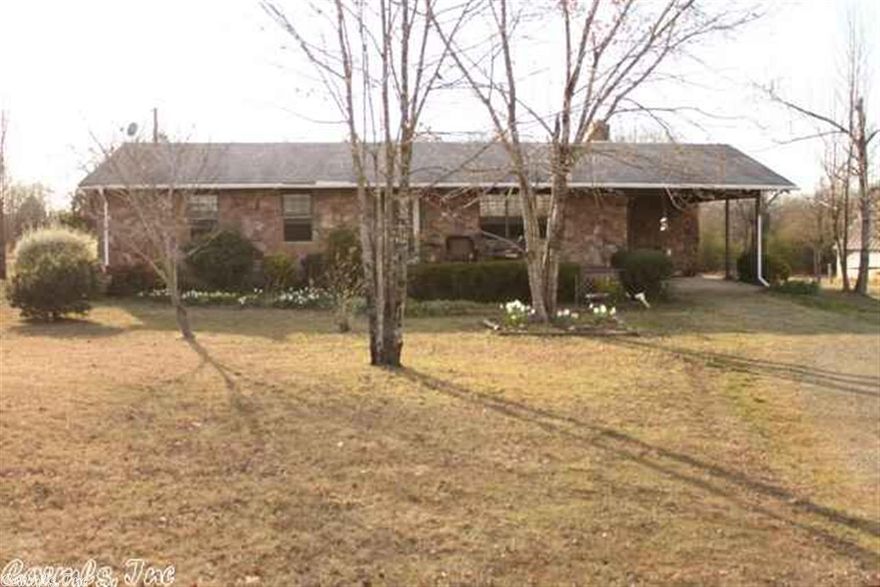 ROYALTIES ALREADY BEING PAID! All Mineral Rights Convey with this 3 BR/2BA house on over 16 acres. Property includes a 7 stall concrete block horse barn with a tack room, a workshop w/ electricity, and a working well perfect for watering a garden and livestock. Land is mostly pasture. Home is in great shape. Has a fireplace that has been converted to an in-fared gas heater. All appliances convey including refrigerator. Looking to live the Country Life.... look no further! All in Greenbrier School District.