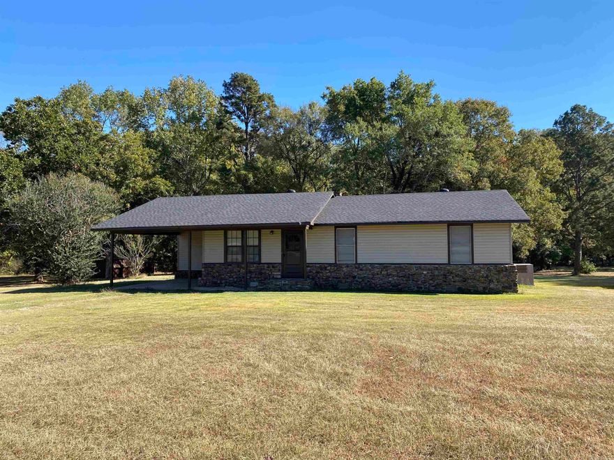 This house has a 1 year old roof, New siding in 2020.Updates include paint, floor coverings, dishwasher, doors, and extended back porch. Existing well on the property not in use. Currently house in on city water. Has a wood  burning fireplace but has been capped off. Attic fan does not work