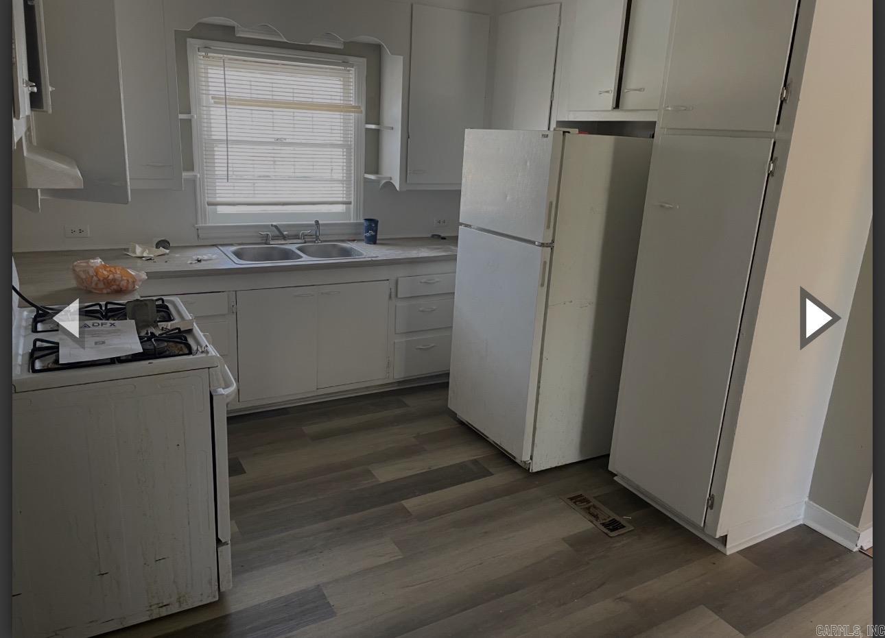 Buhlers 9th - Residential Lease