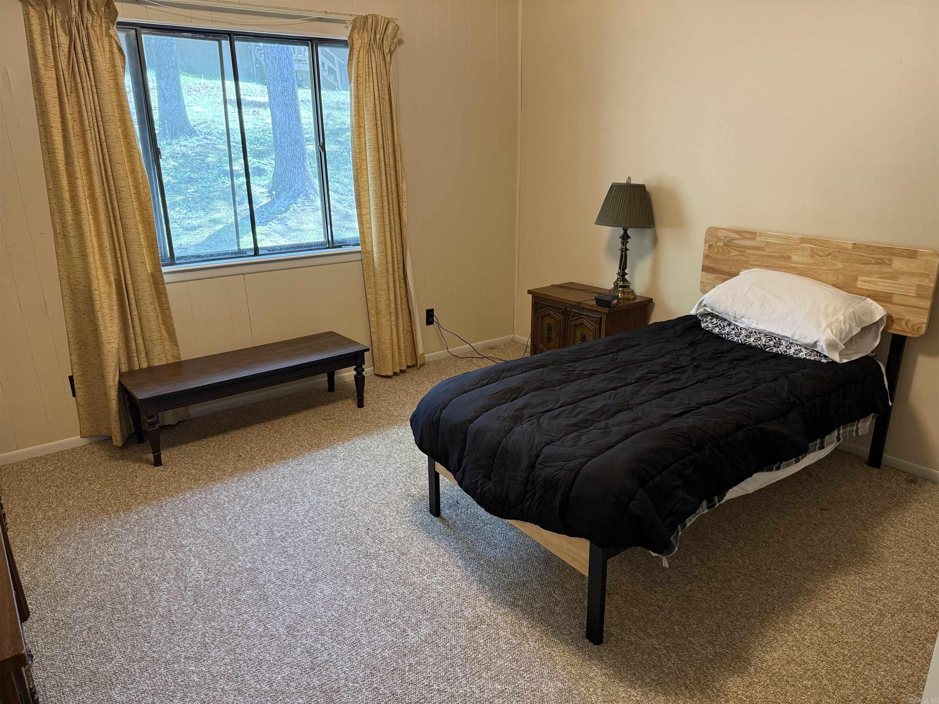 CHELSEA HEIGHTS CONDO - Residential